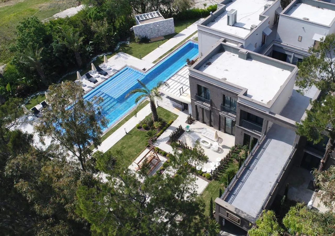 Restaurant/places to eat in Sandora Boutiuqe Hotel