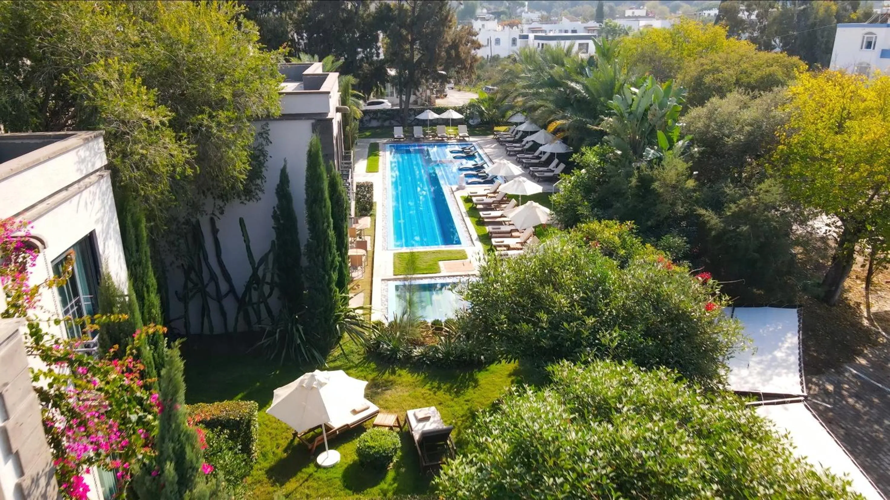 Swimming pool in Sandora Boutiuqe Hotel