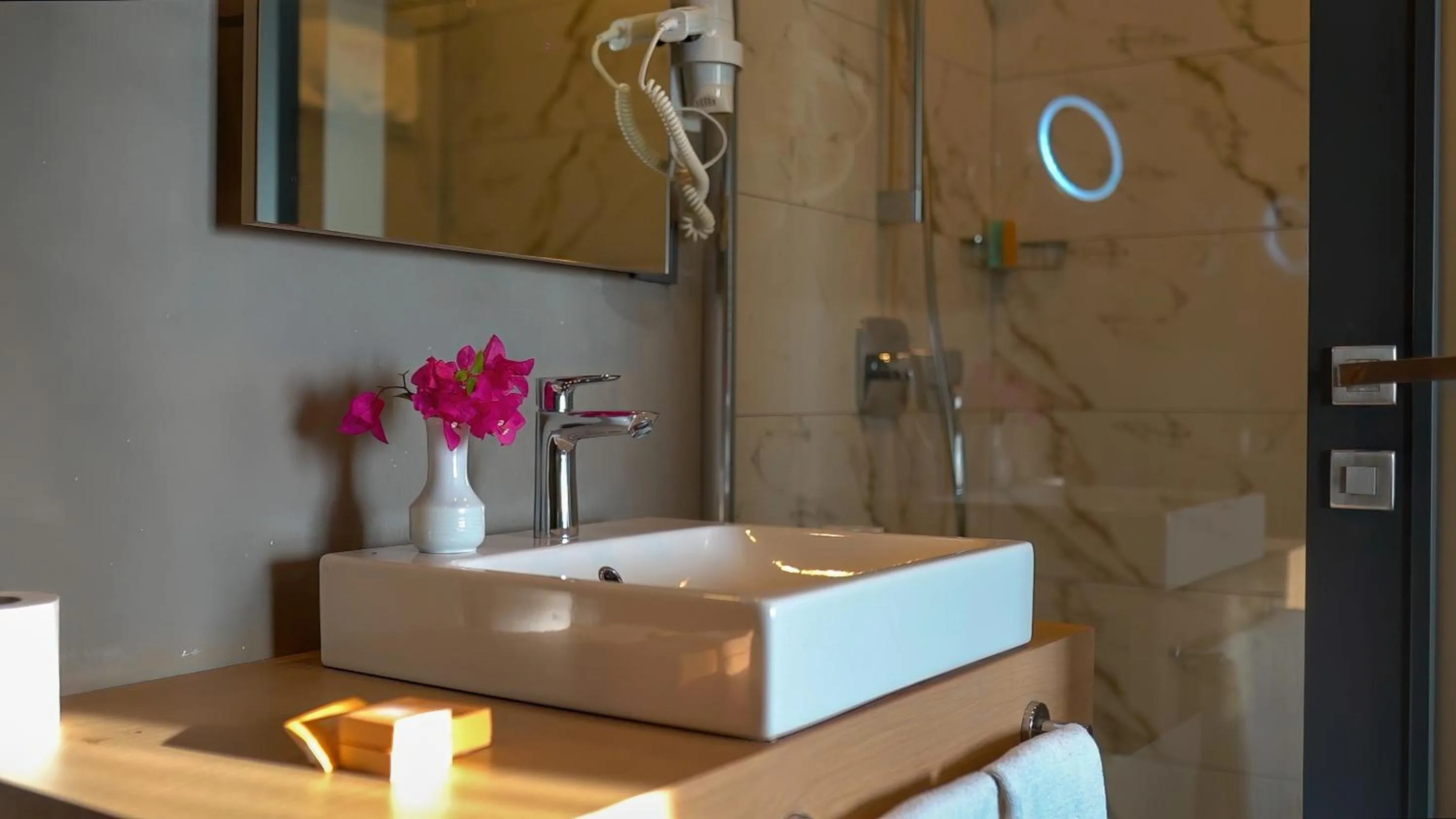 Bathroom in Sandora Boutiuqe Hotel