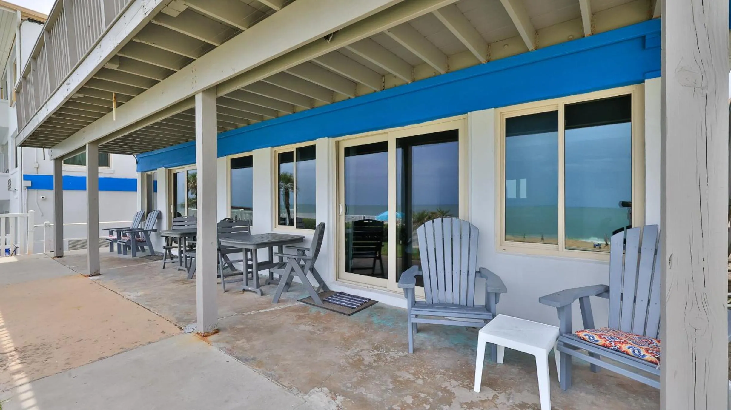 Patio in Driftwood Beach Motel