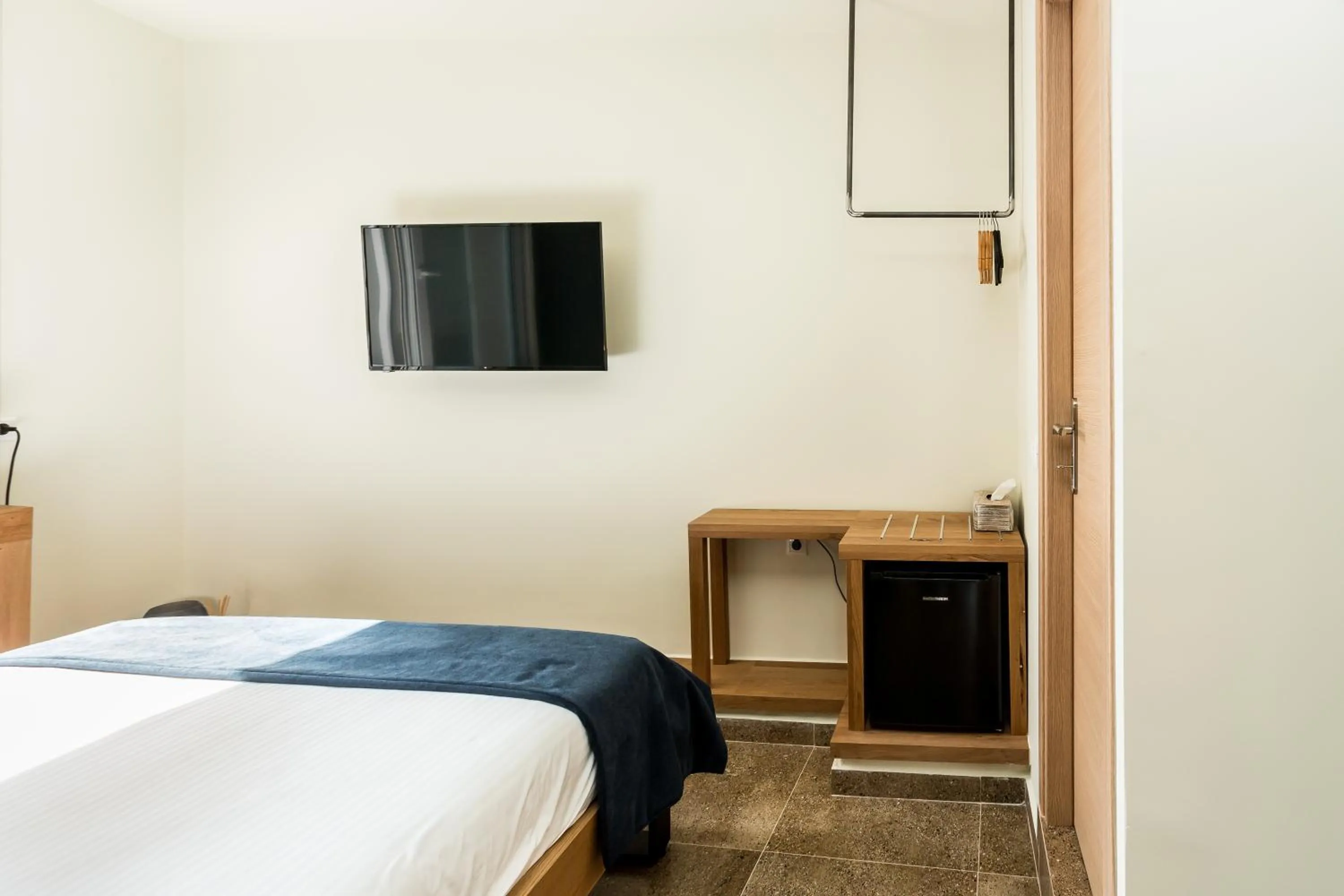 TV and multimedia, Bed in Ciel Living Athens
