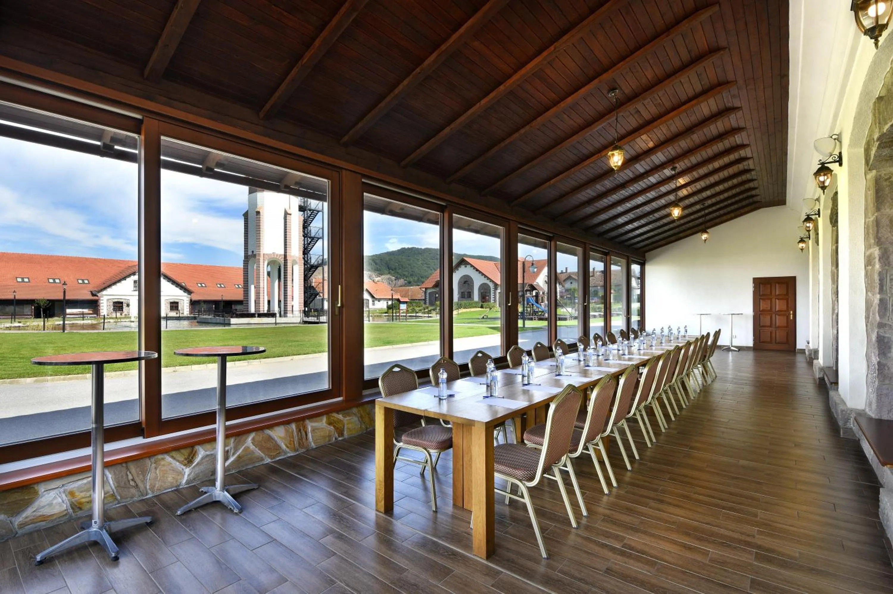 Business facilities in Rezort Masarykov dvor