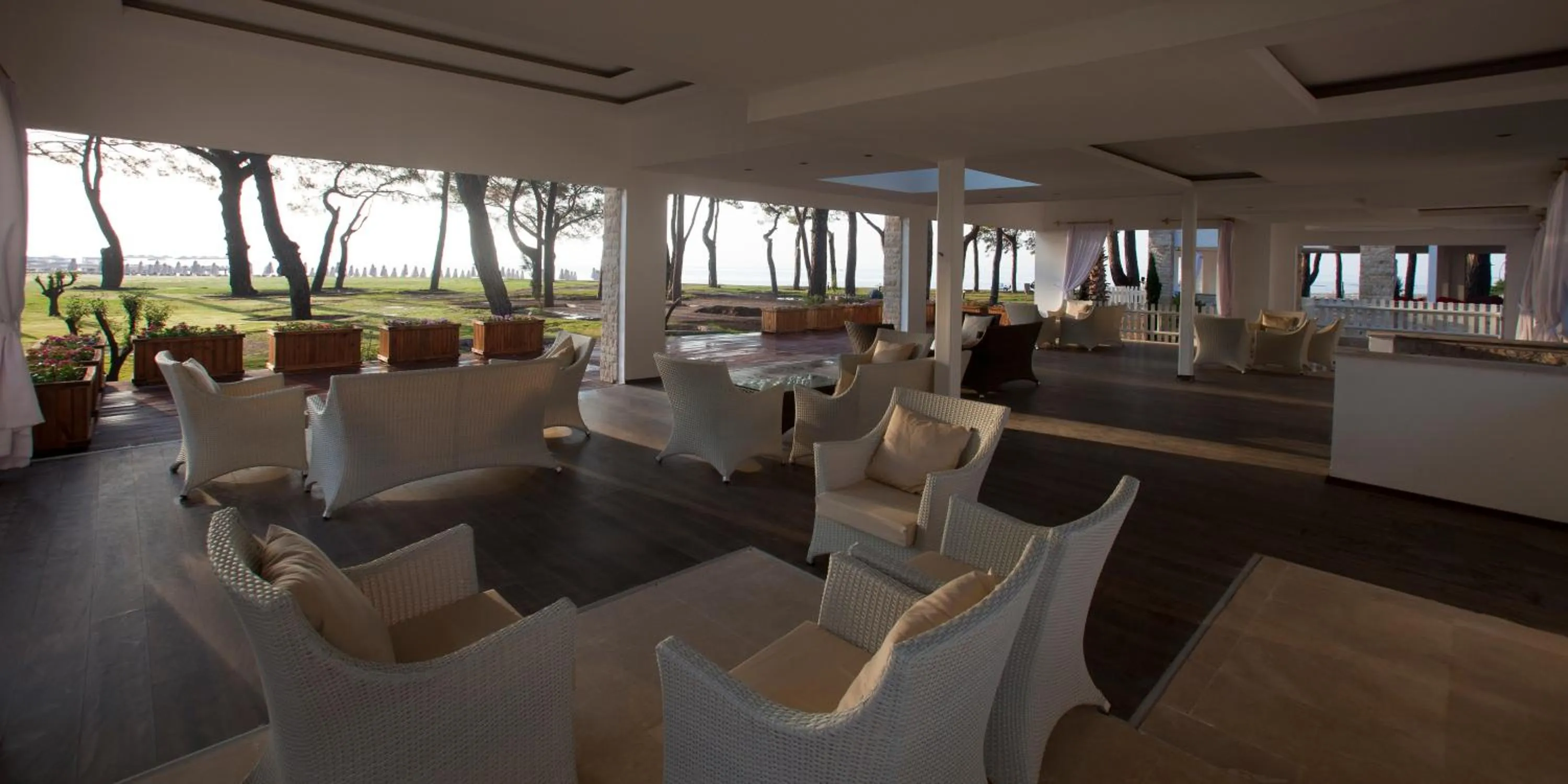 Seating area in Juju Premier Palace Hotel