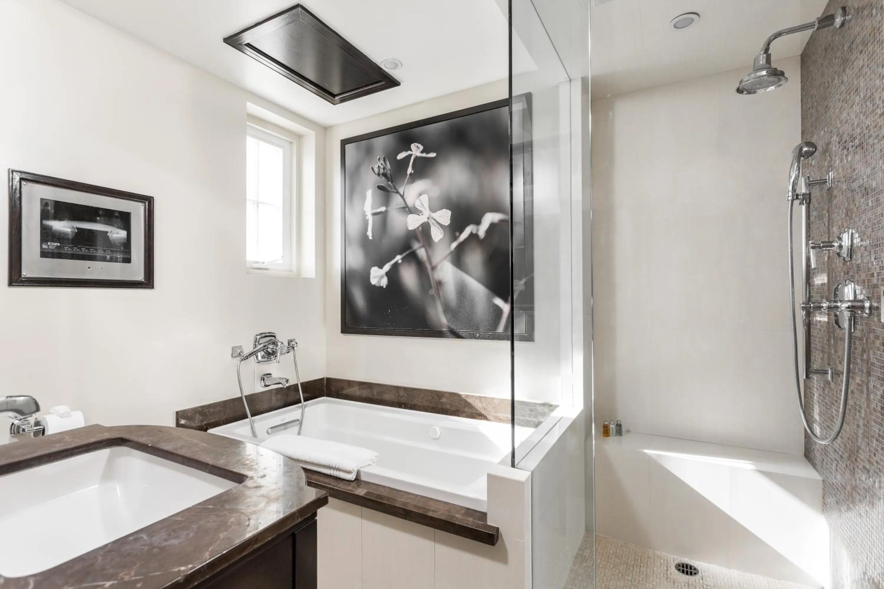 Shower in Montecito Inn