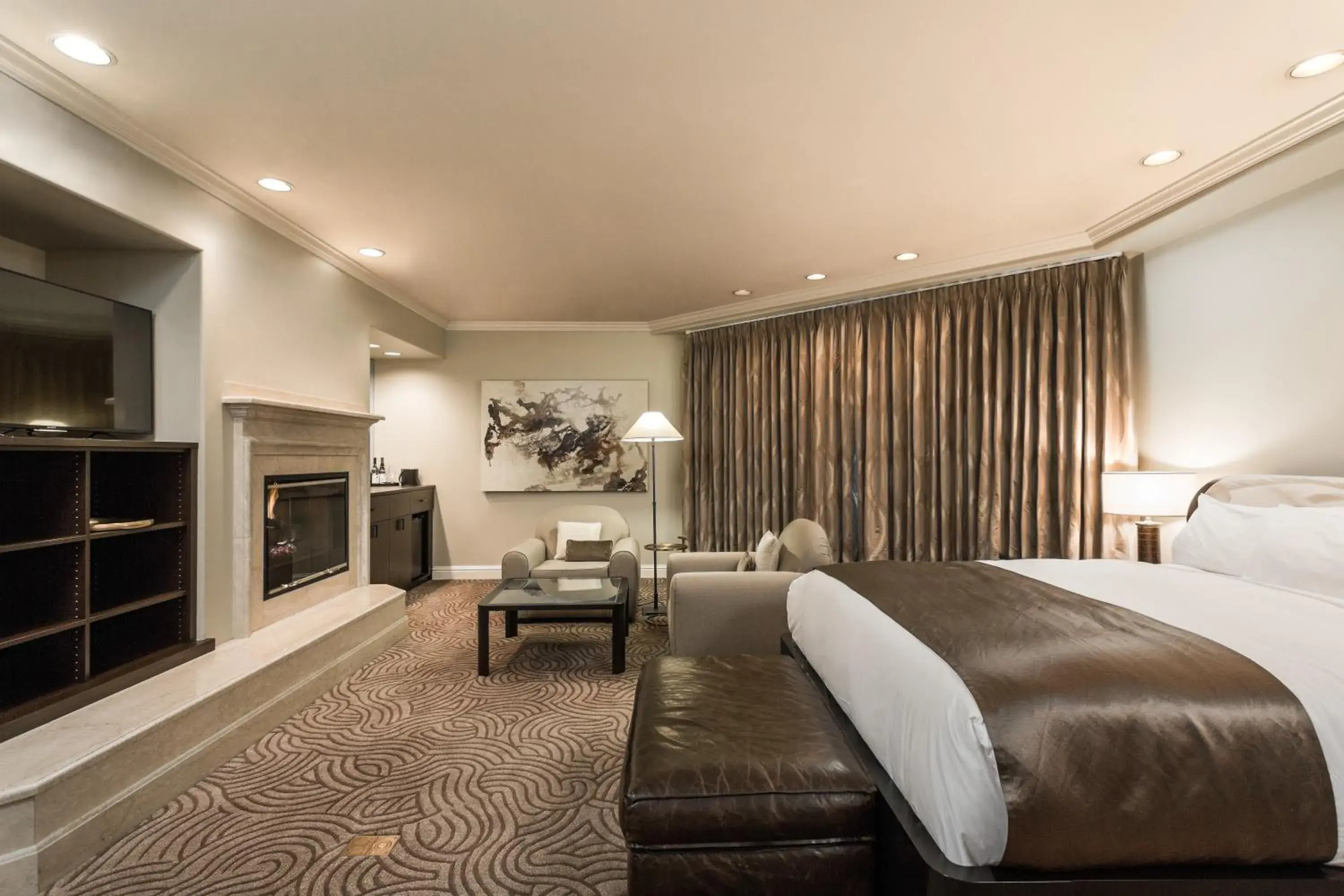 King Studio in Montecito Inn King Studio in Montecito Inn