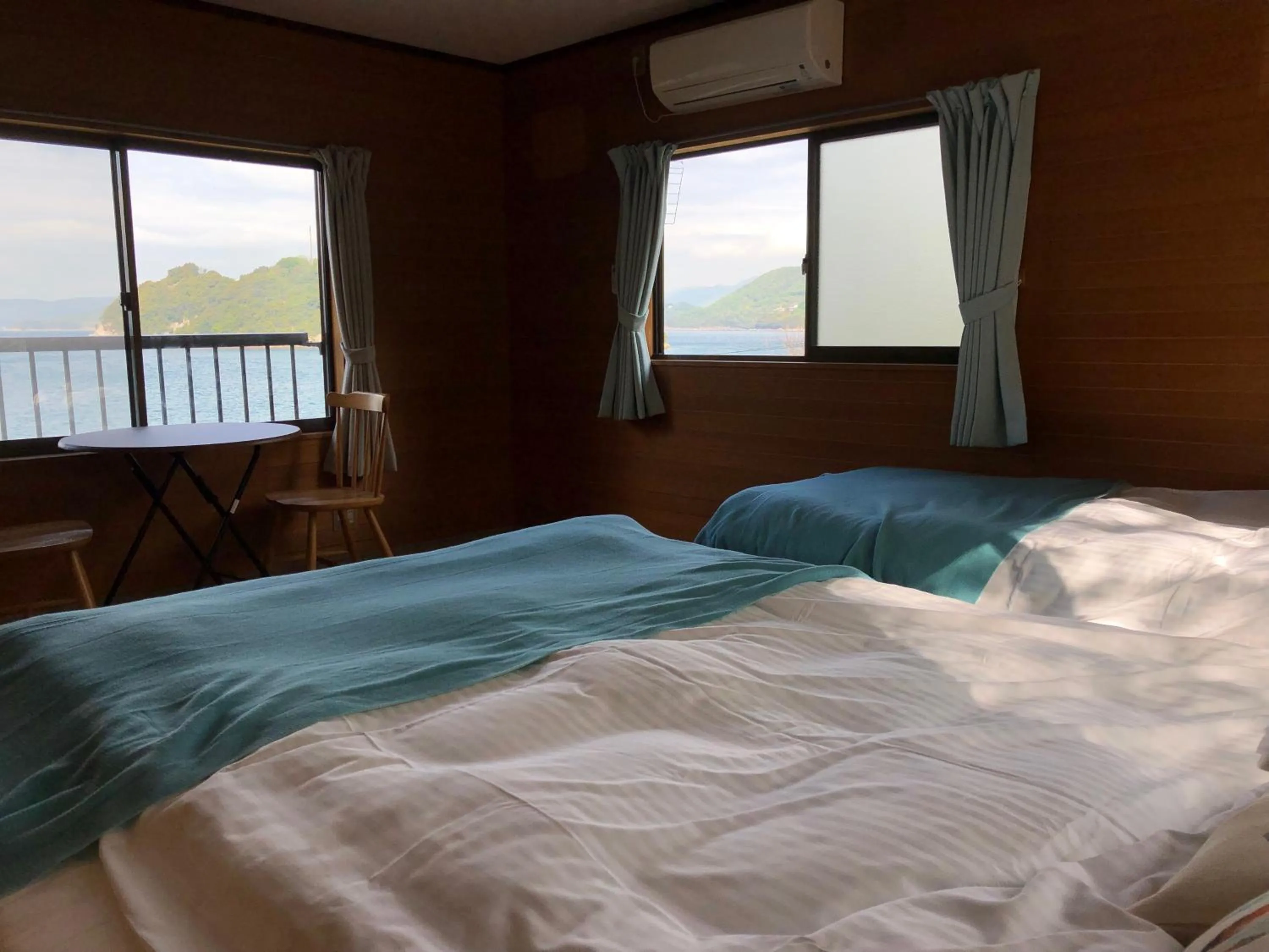 Bed in villa chillon