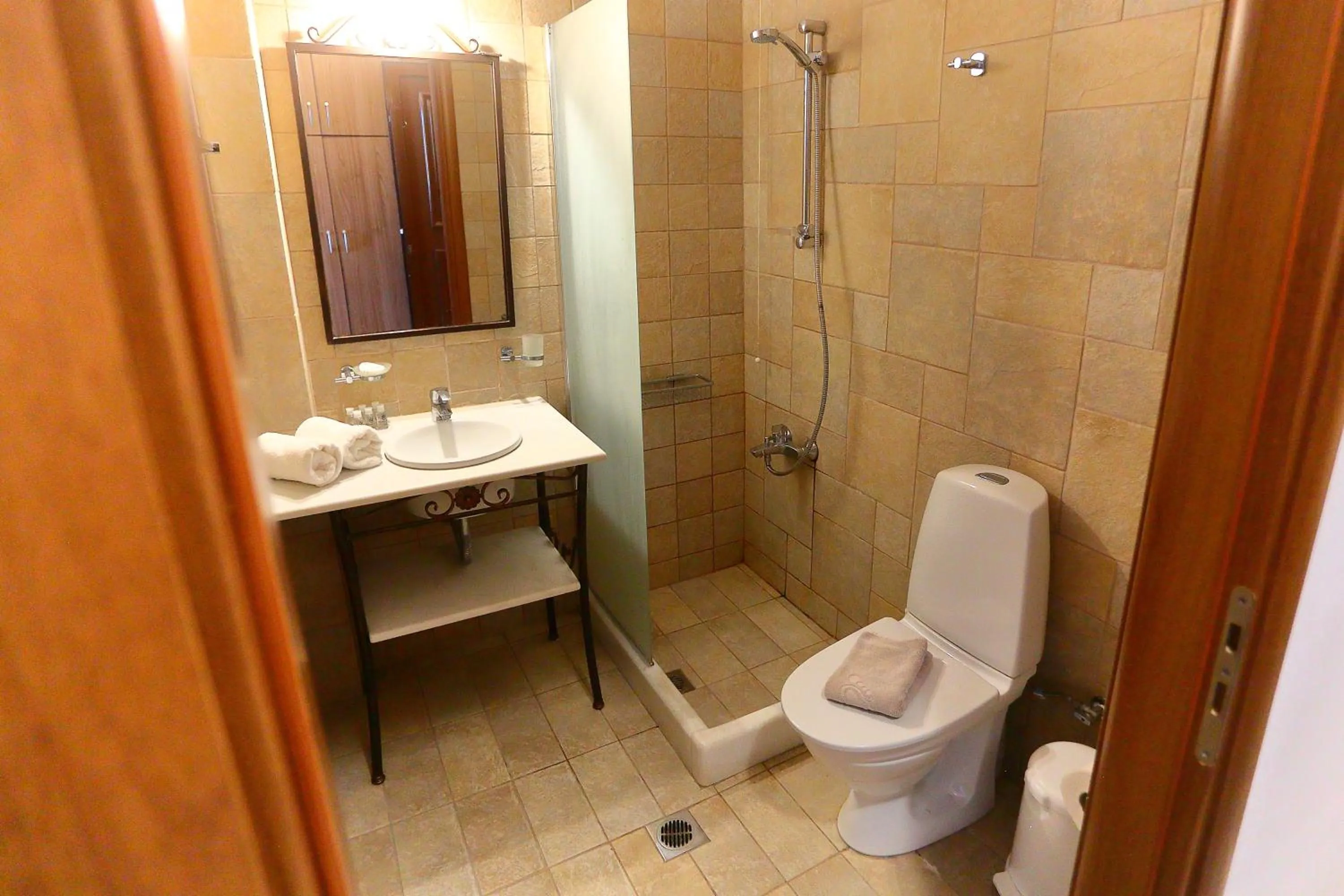 Bathroom in Vathi Hotel Apartment Hotel