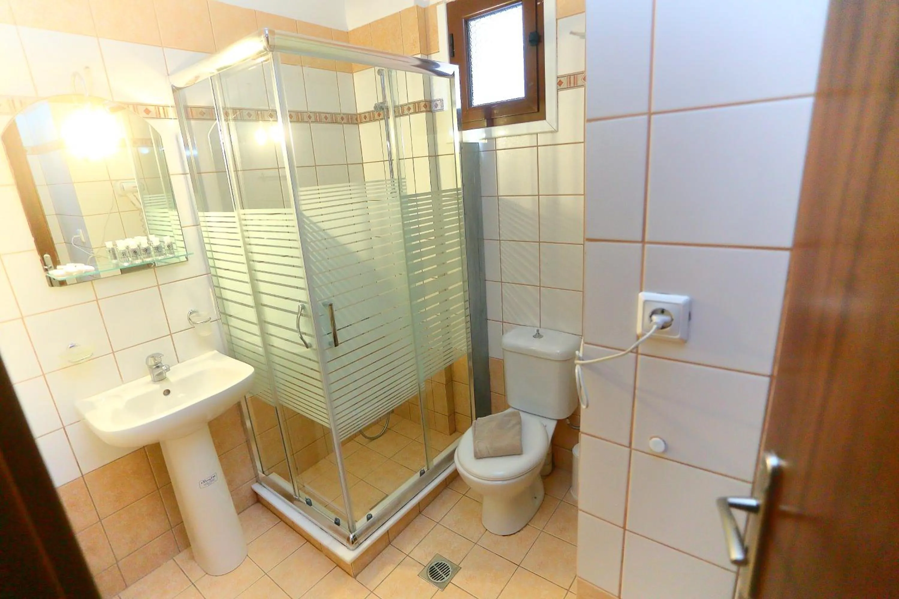 Bathroom in Vathi Hotel Apartment Hotel