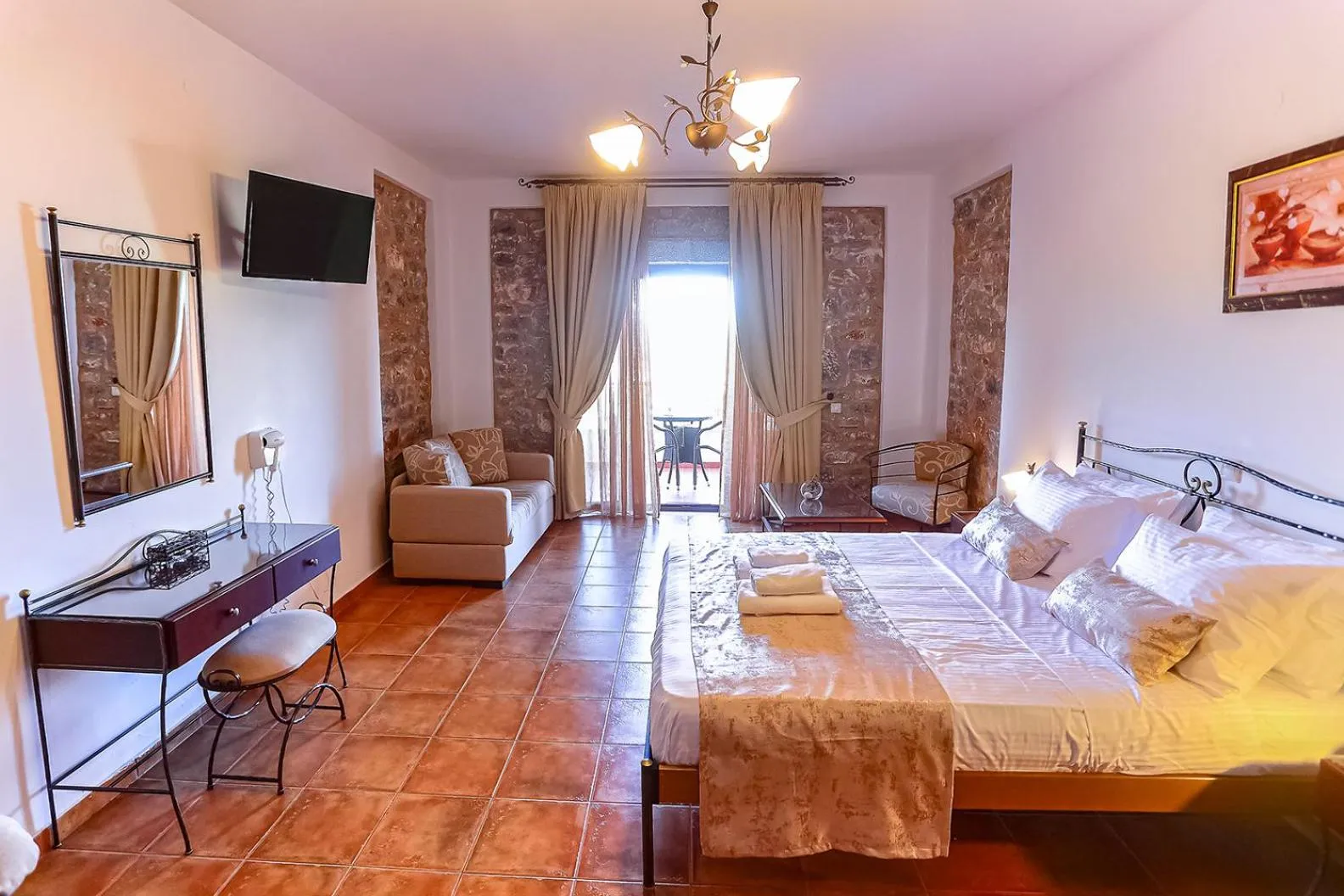 Photo of the whole room, Bed in Vathi Hotel Apartment Hotel