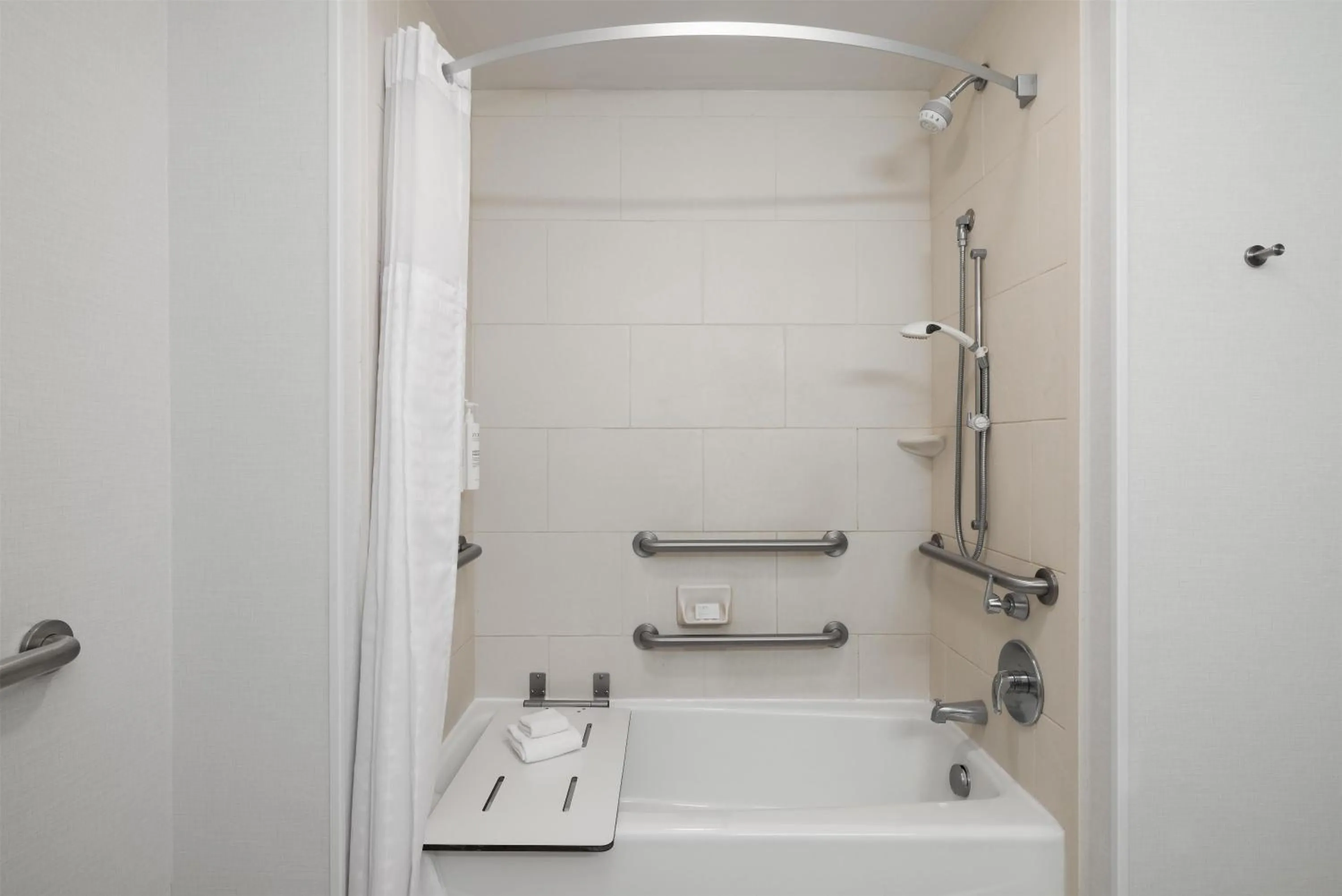 Bathroom in Hampton Inn & Suites Baton Rouge Downtown