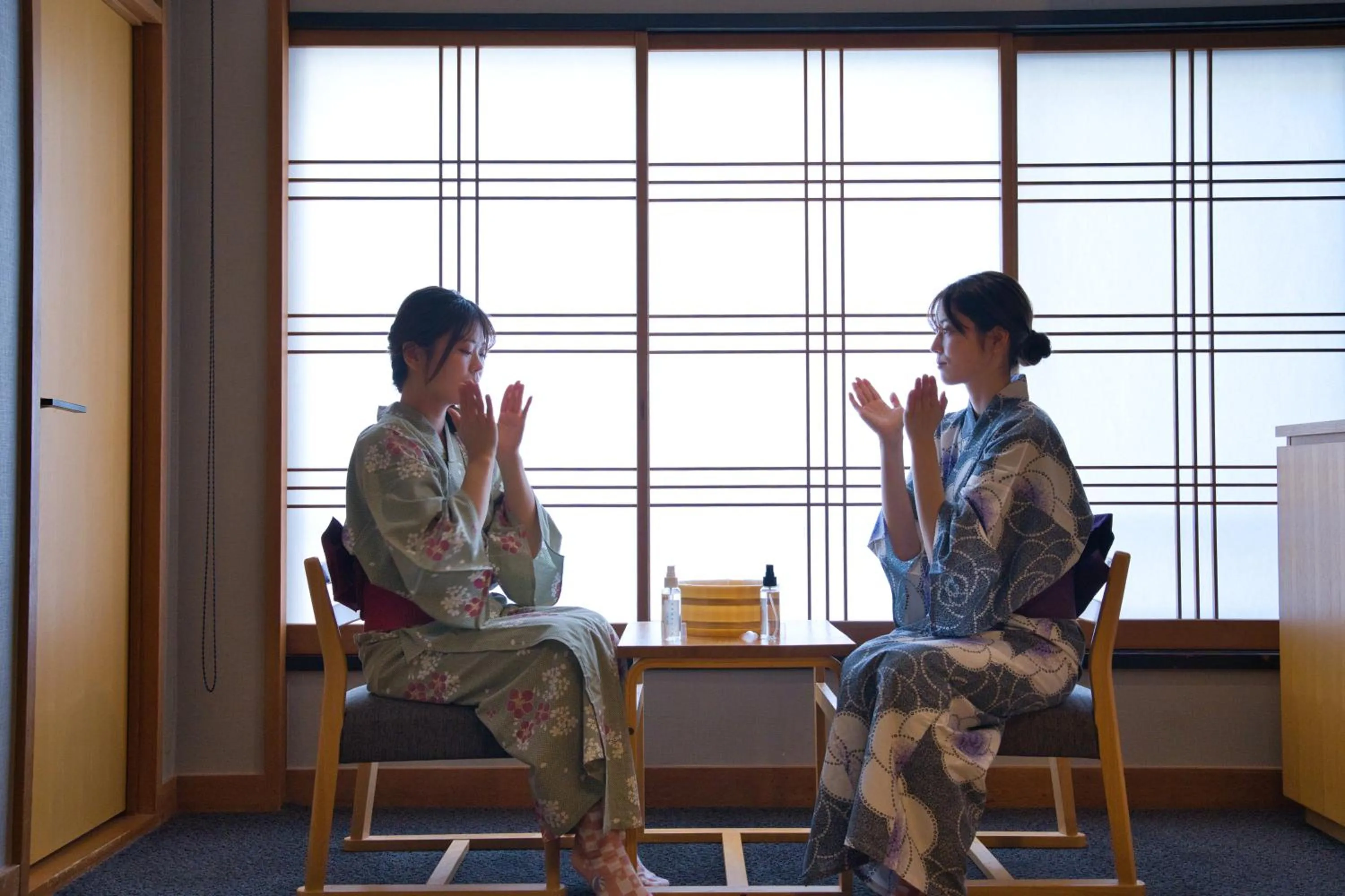 People in Ito Kowakien