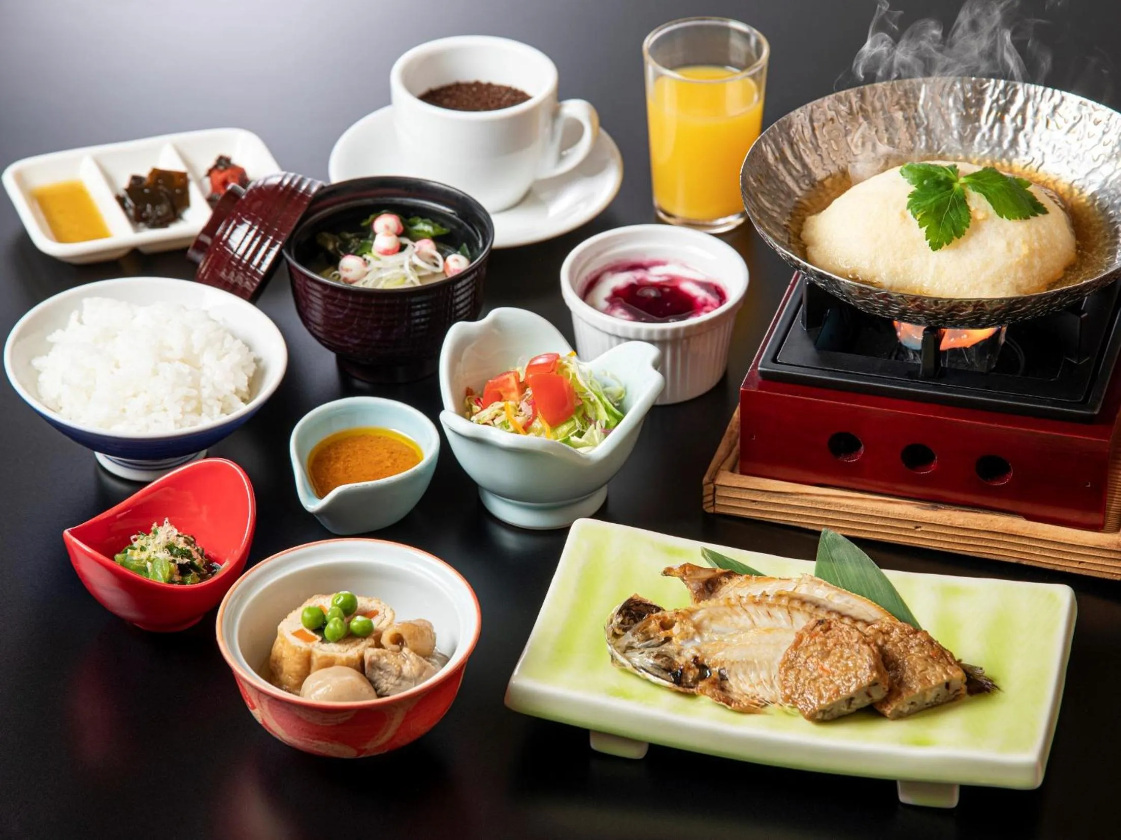 Breakfast in Ito Kowakien