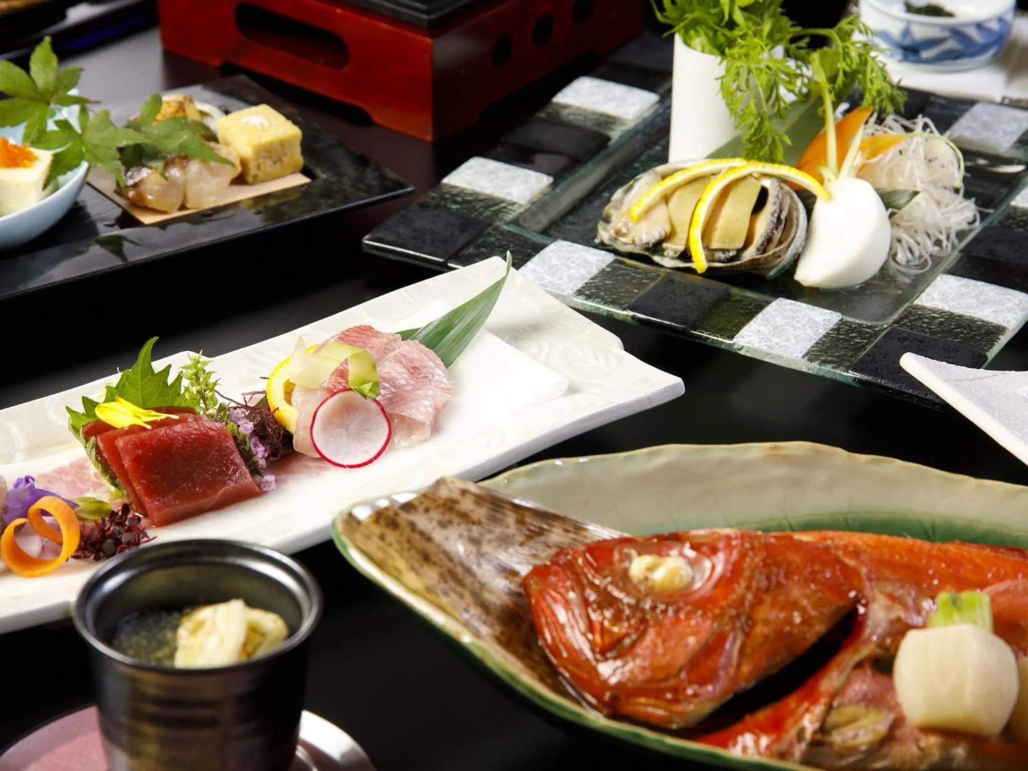 Dinner in Ito Kowakien