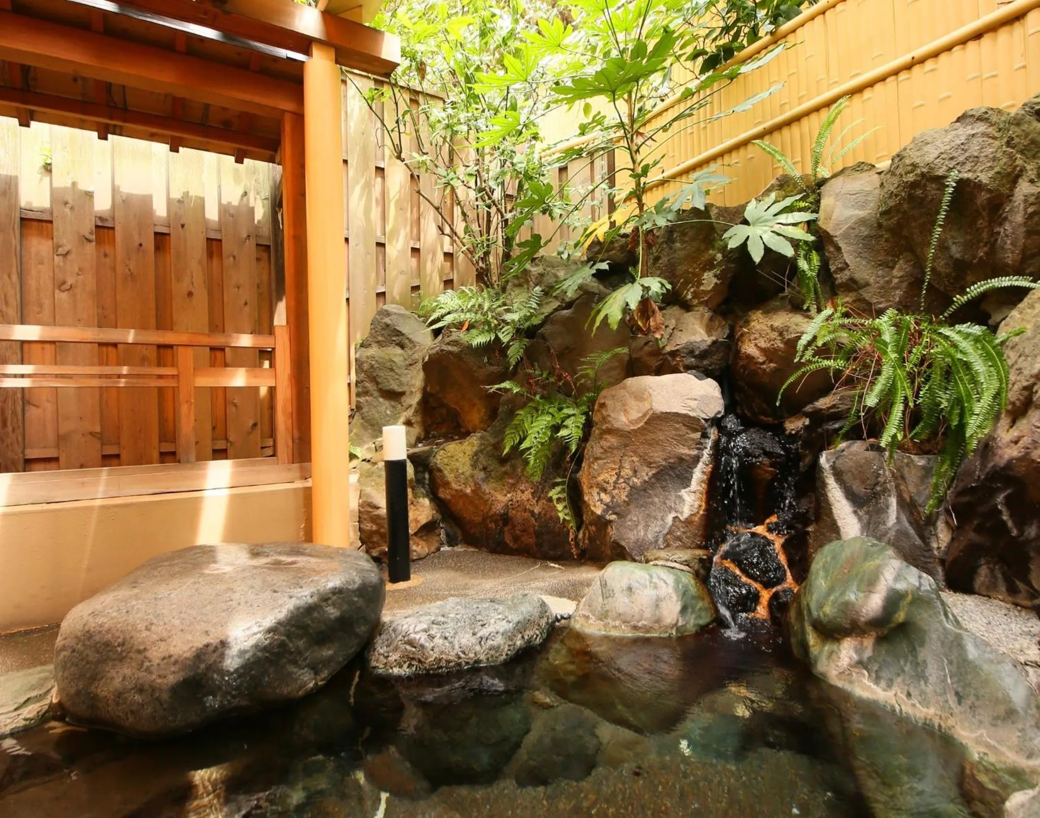 Open Air Bath in Ito Kowakien