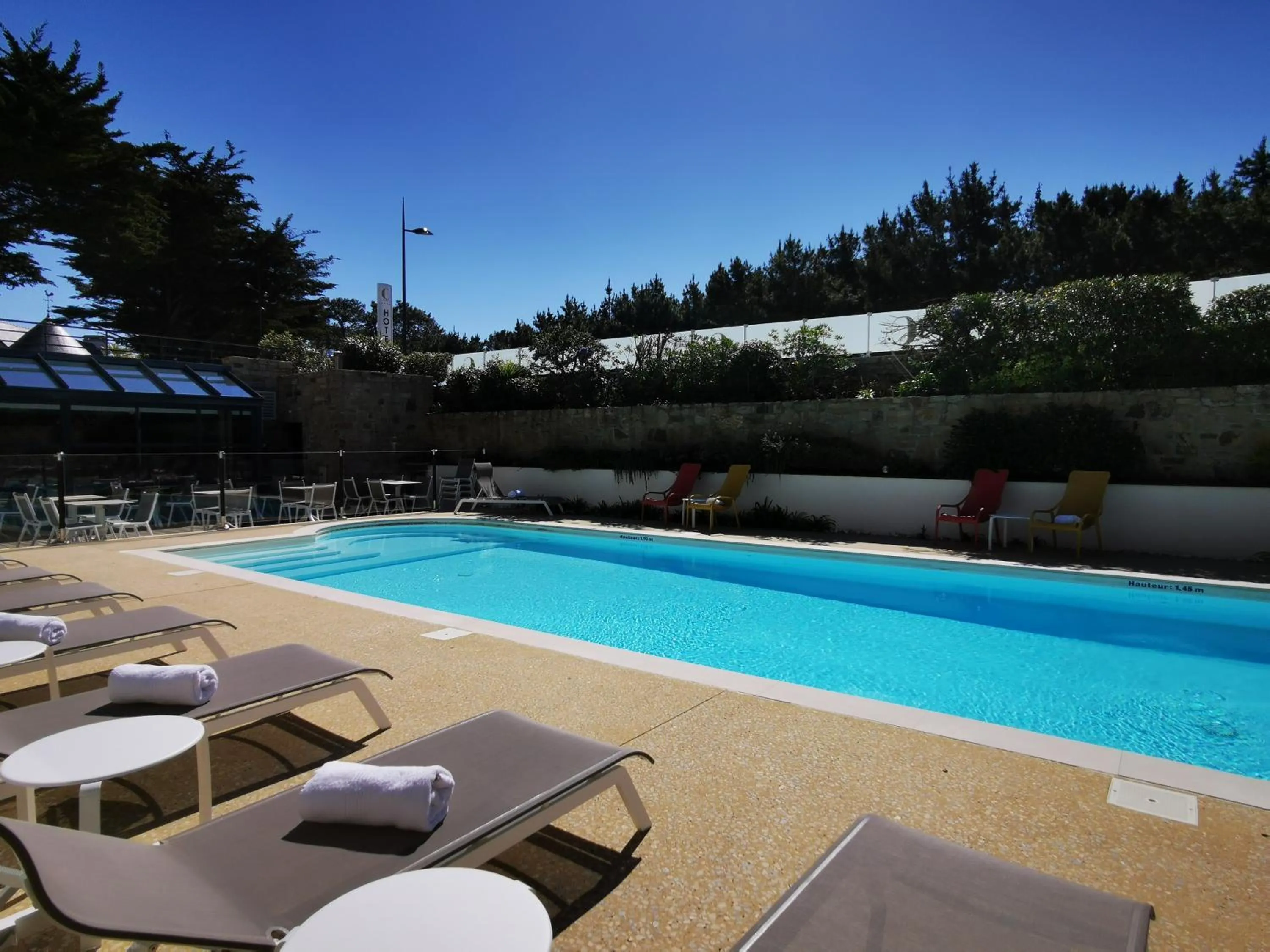 Pool view in Le Churchill Hôtel & Spa