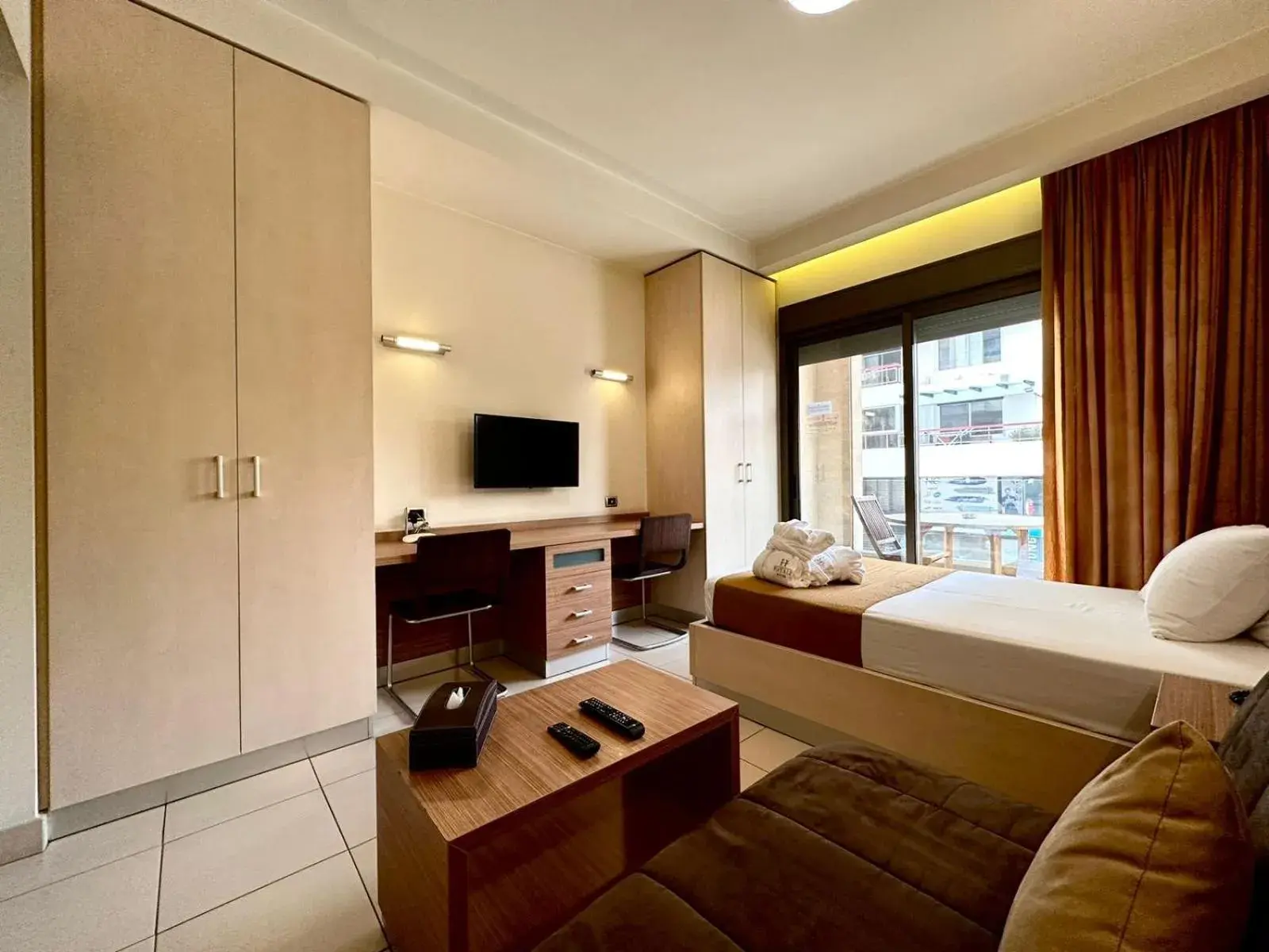 Single Room - single occupancy in Hayali Suites Single Room - single occupancy in Hayali Suites