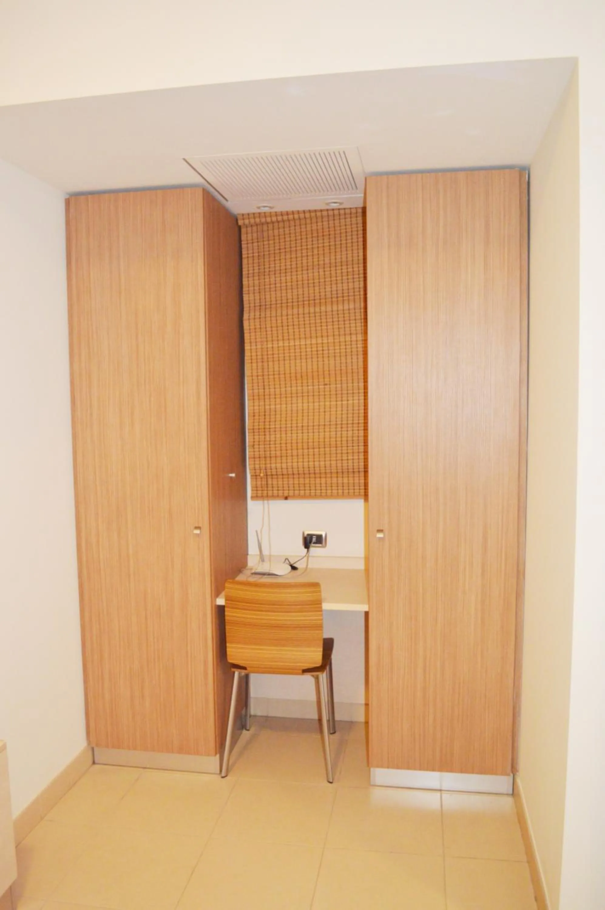 Bedroom in Hayali Suites