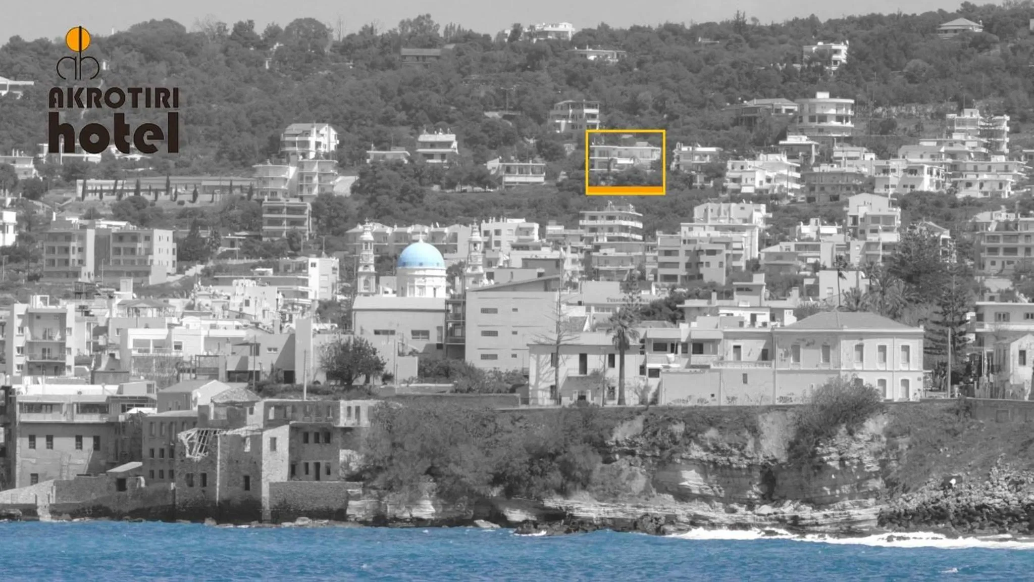 Bird's eye view in Akrotiri Hotel