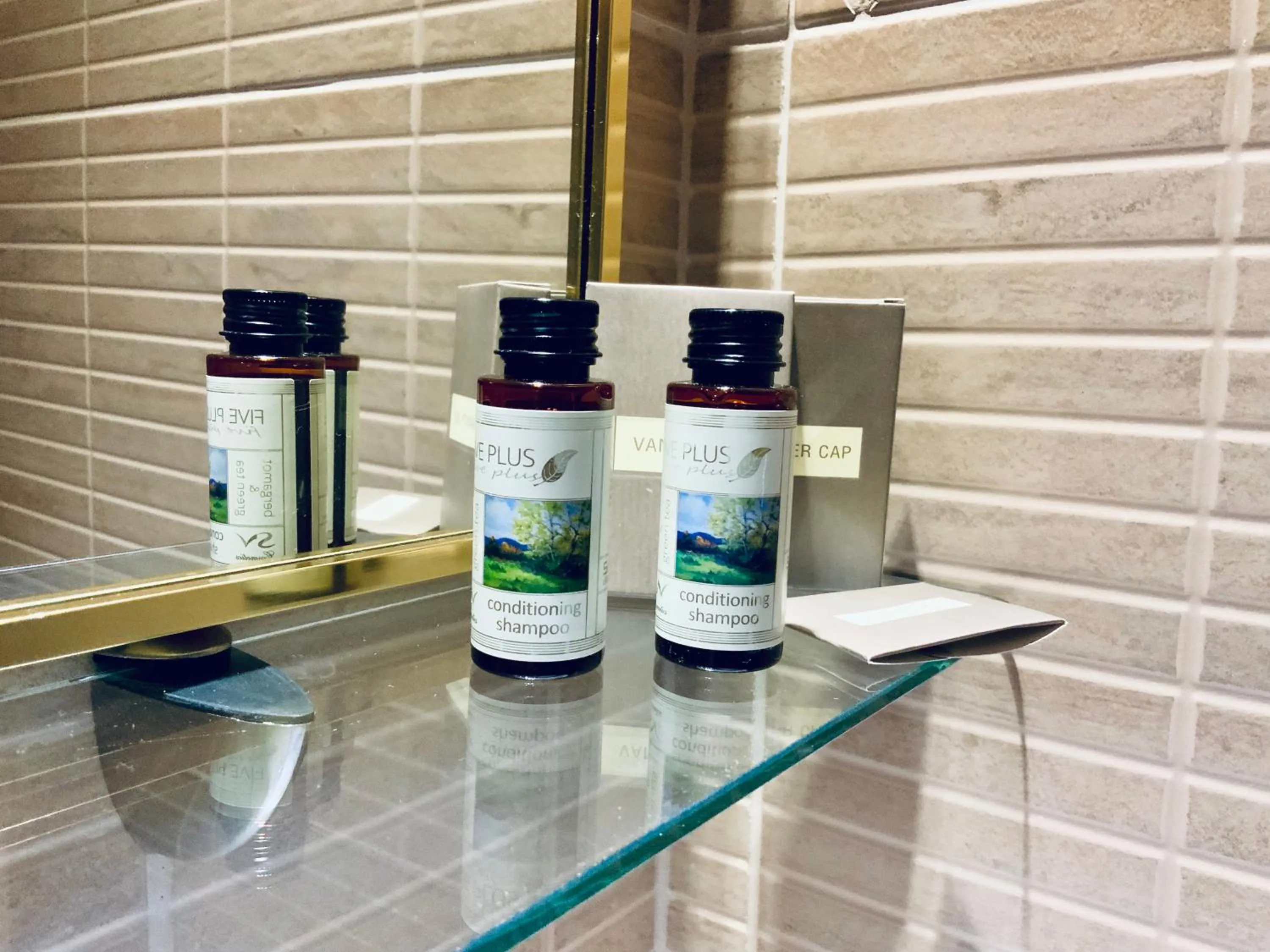 Bathroom in Akrotiri Hotel