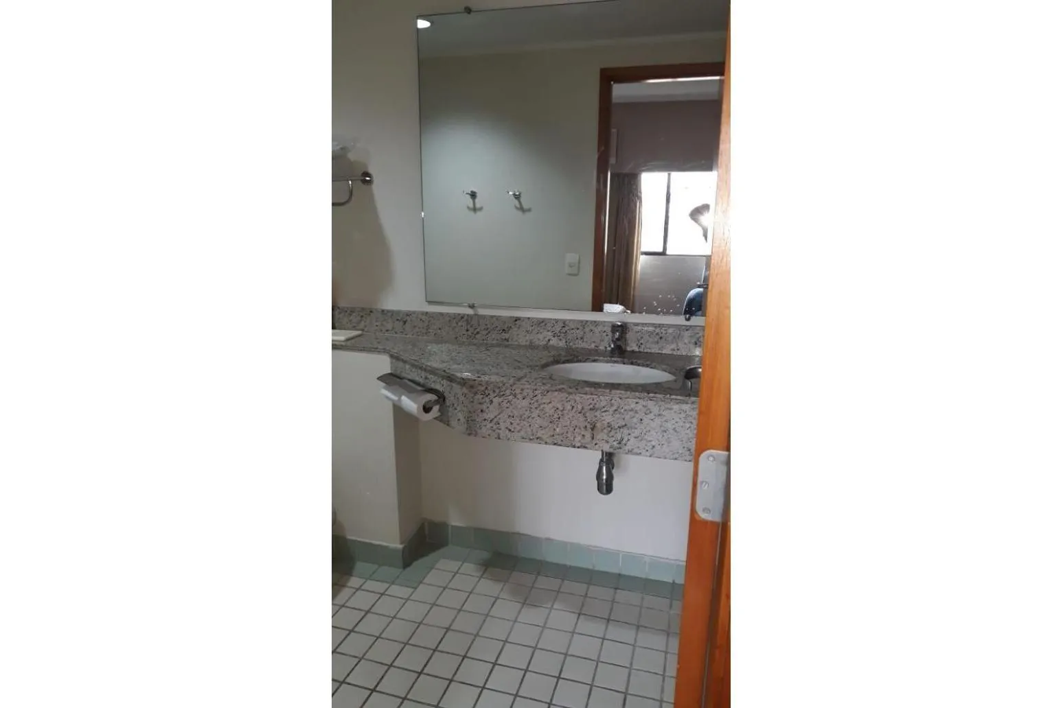 Toilet in Flat Borges Lagoa Ibirapuera c/ garagem UH407