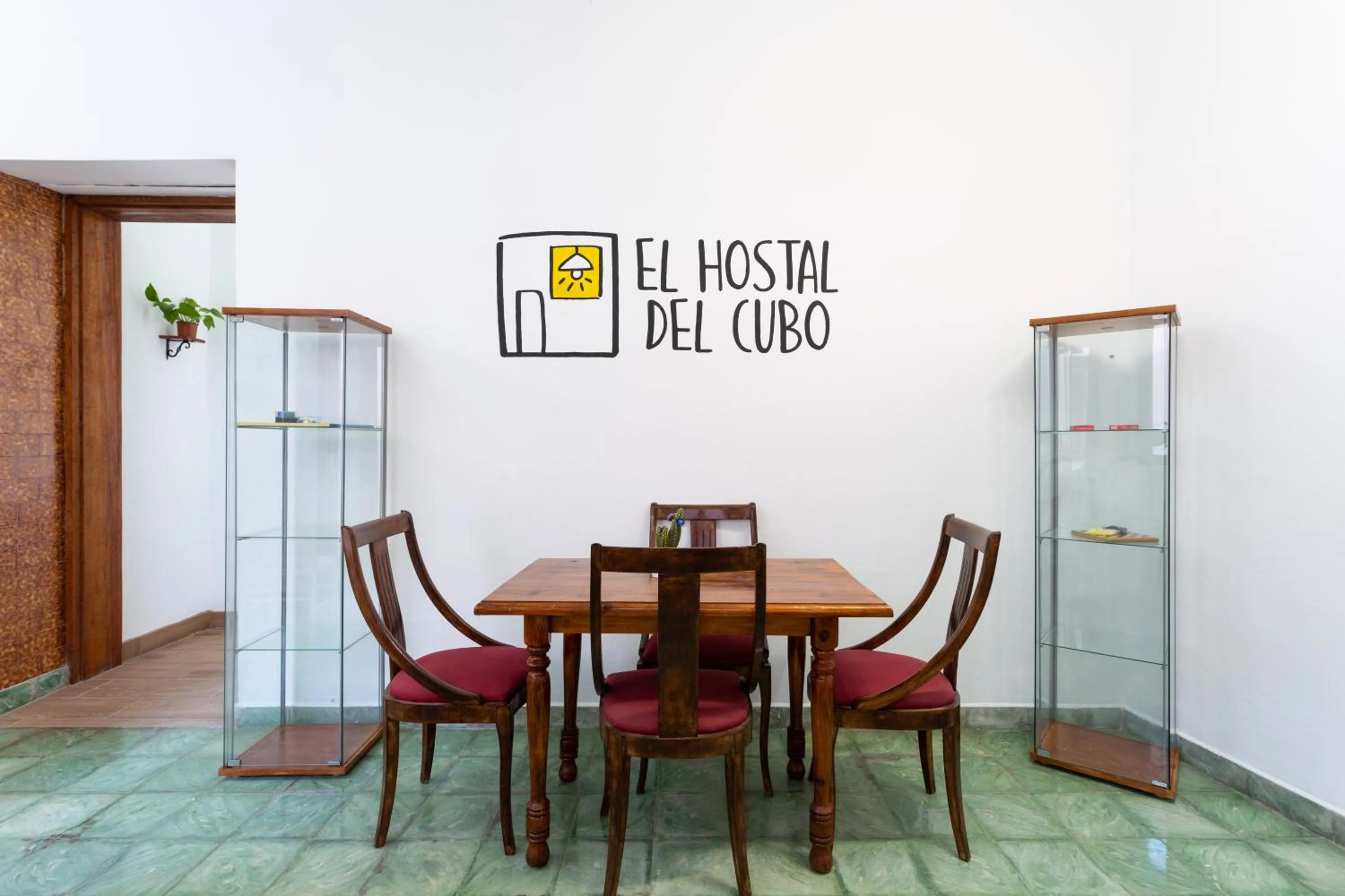 El Hostal del Cubo