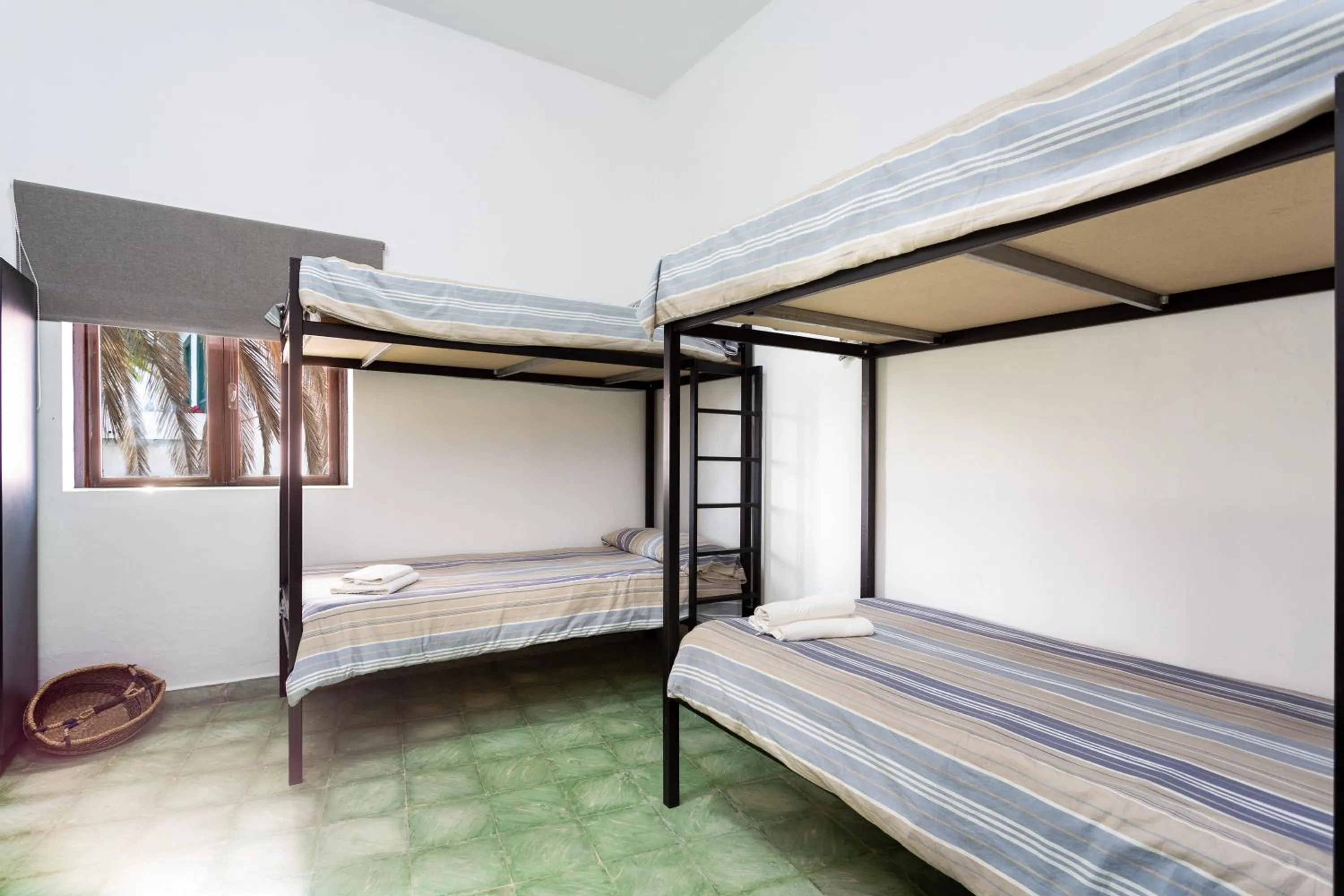 Bed in El Hostal del Cubo