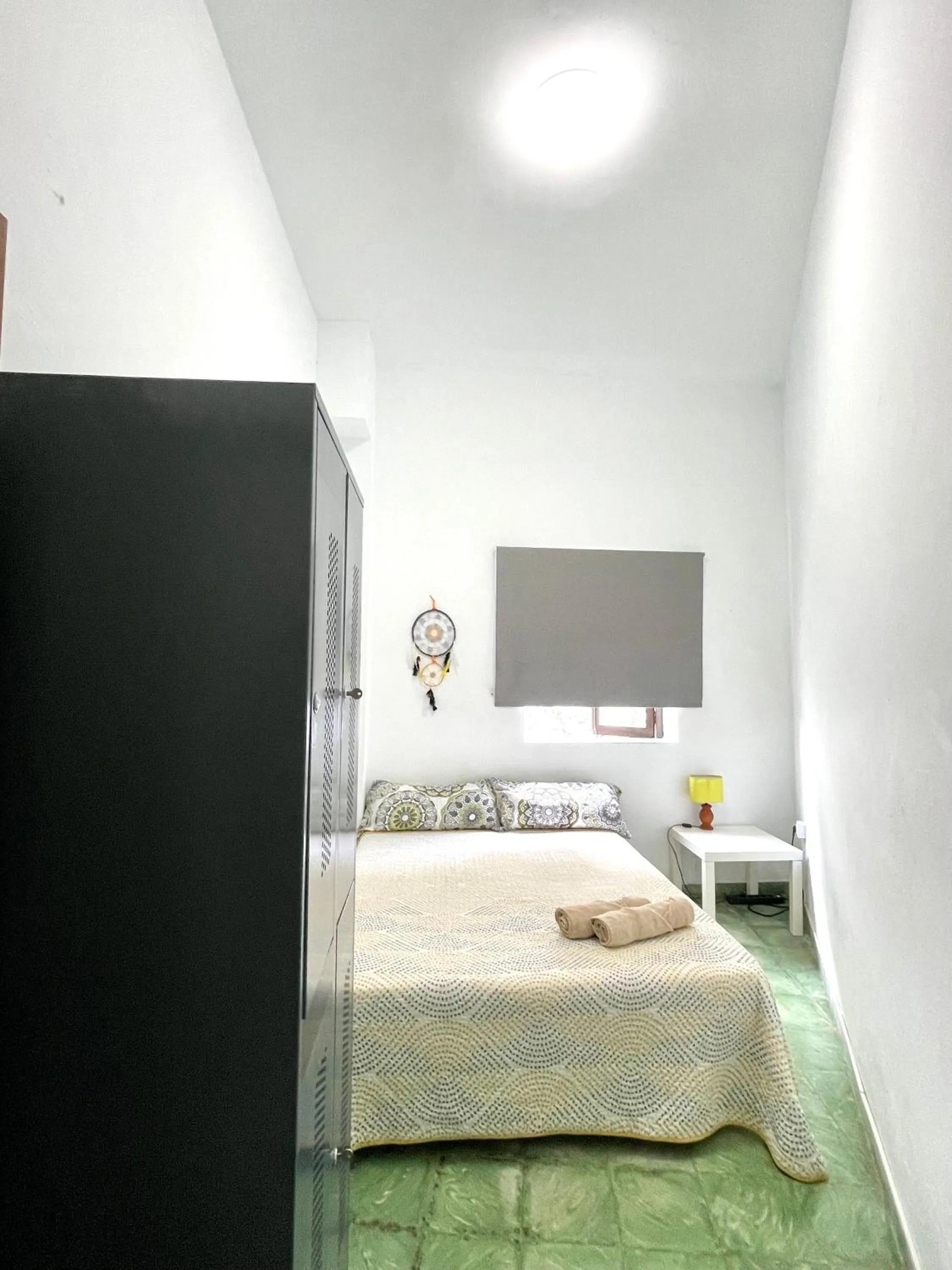 Bed in El Hostal del Cubo