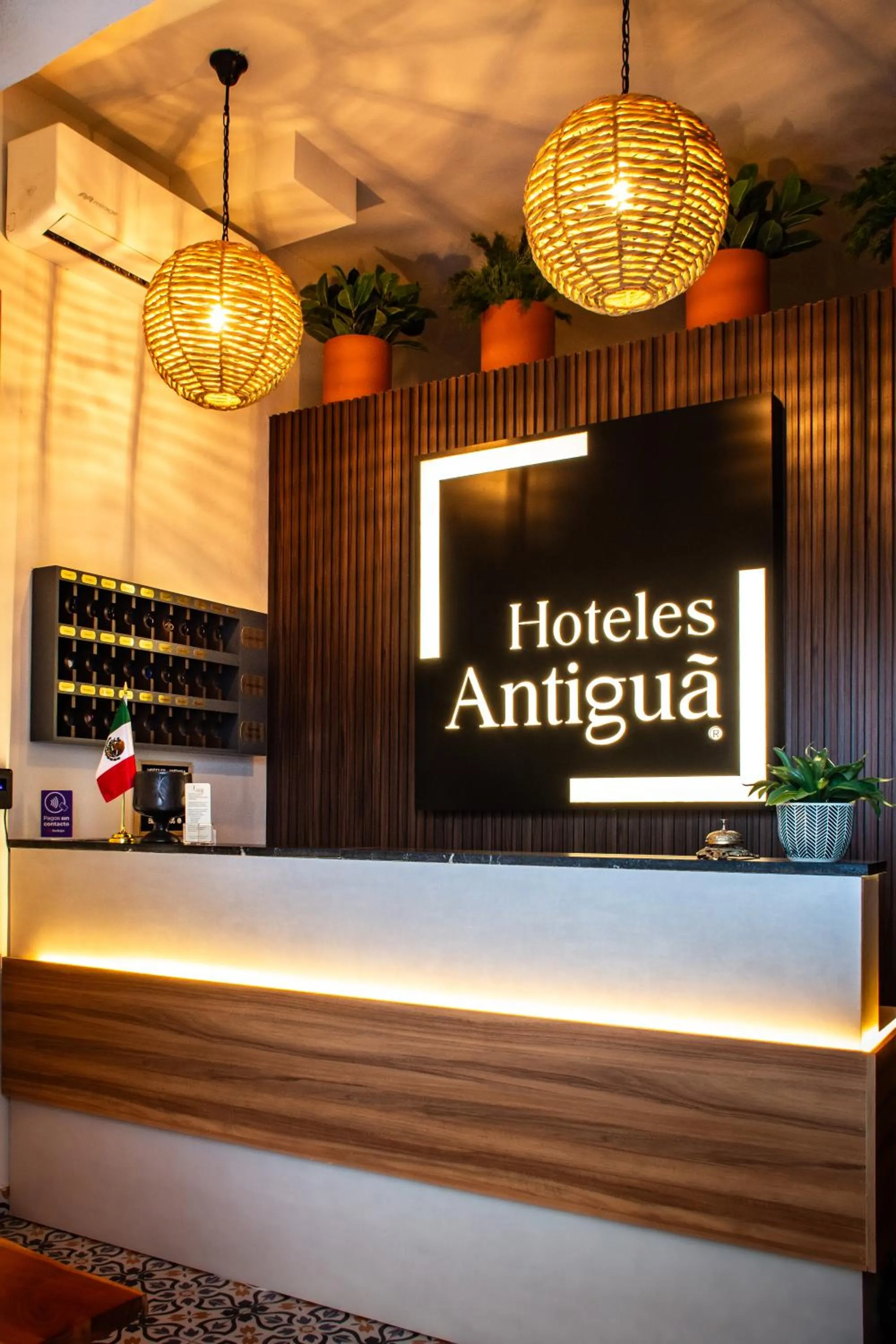 Hoteles ANTIGUA - SANTA LUCIA MTY