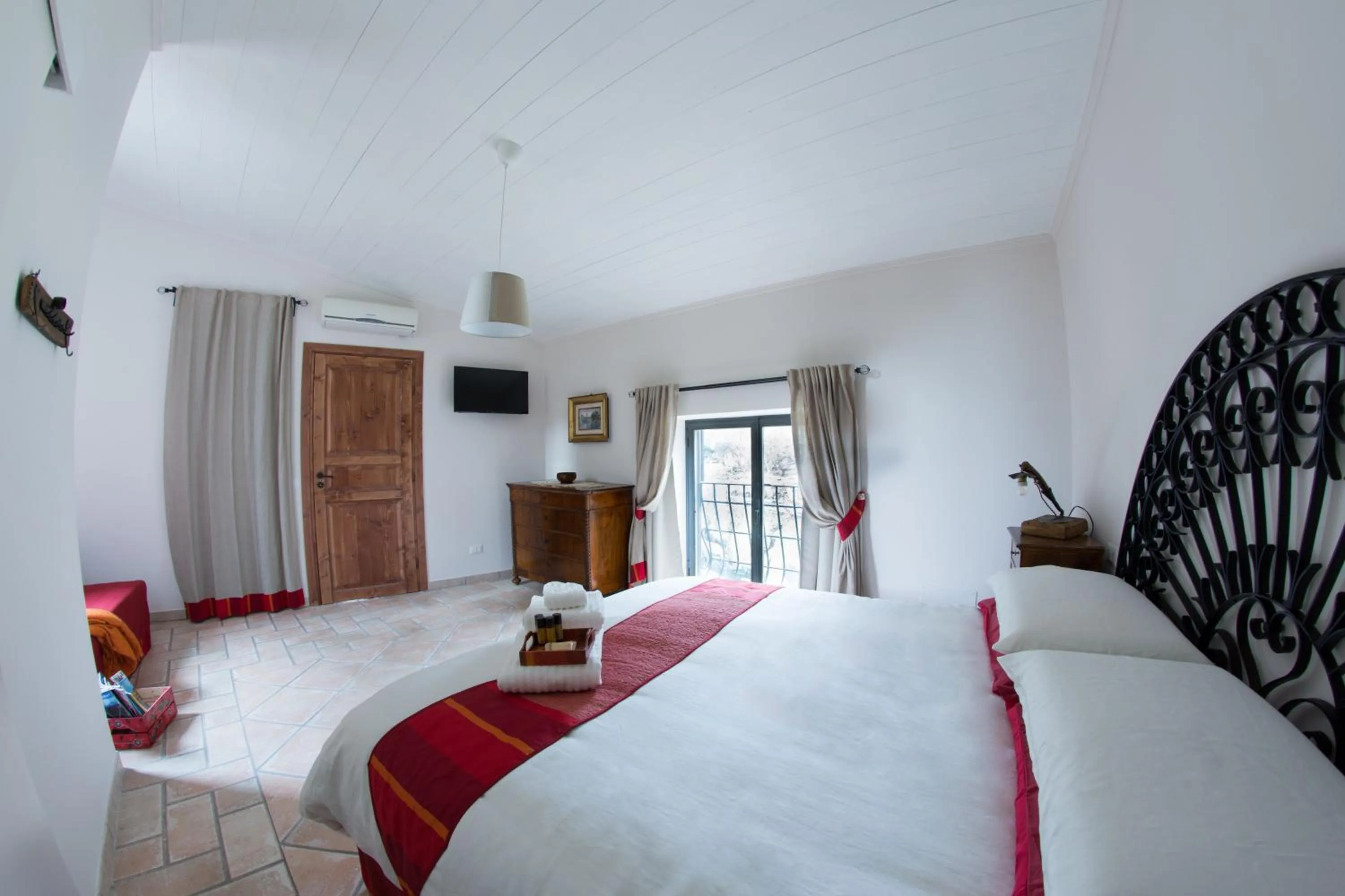 Bedroom, Bed in Le Terrecotte