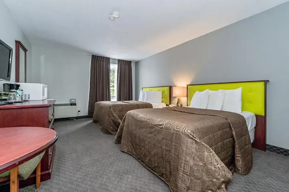 Deluxe Family Room in King Hotel Deluxe Family Room in King Hotel