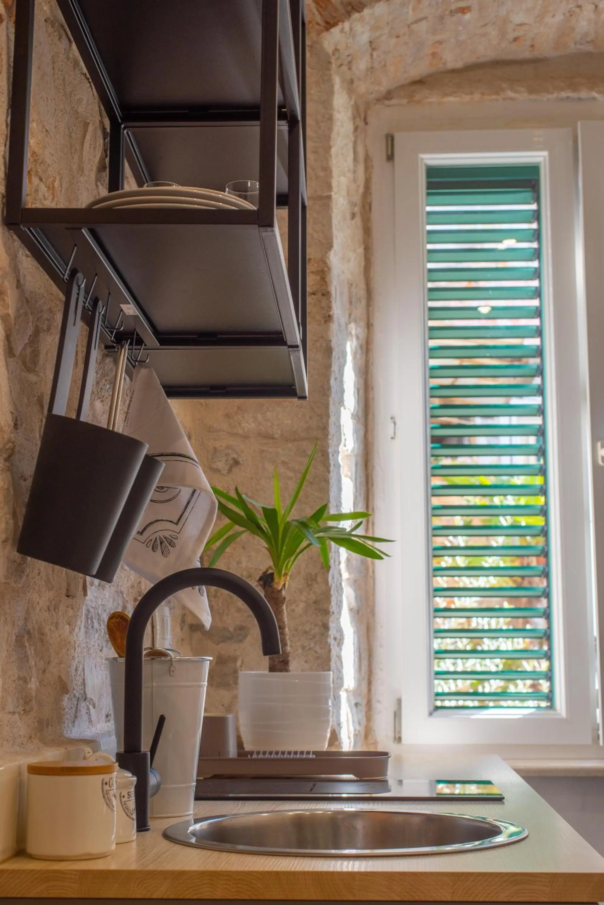 Rooms and Apartments Djanovic