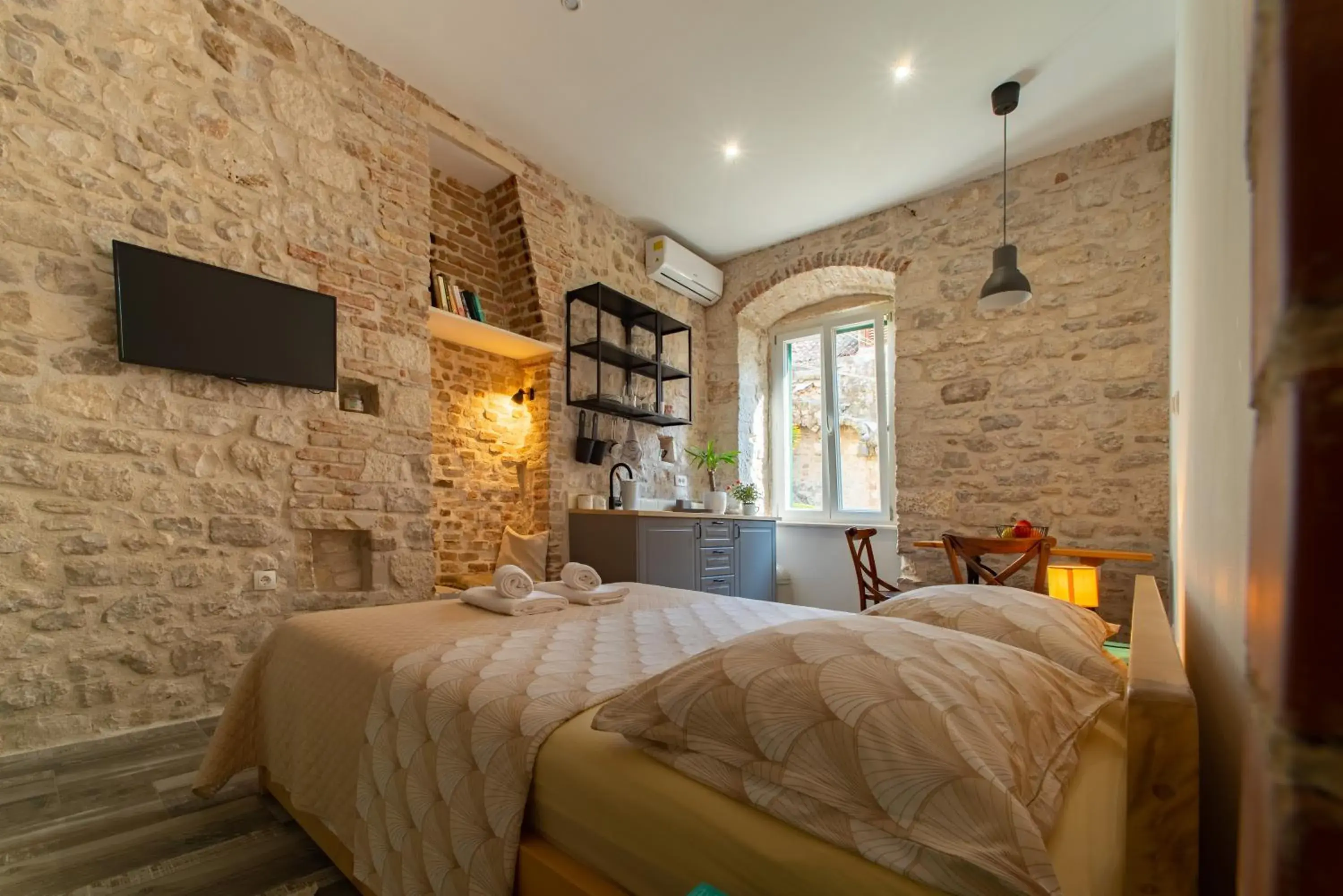 Rooms and Apartments Djanovic Rooms and Apartments Djanovic