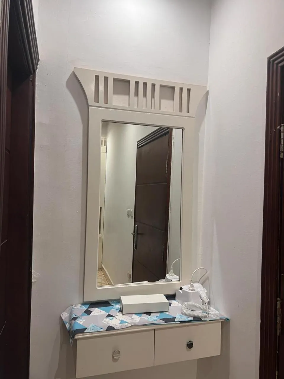 hair dresser in Pyramids Top Inn