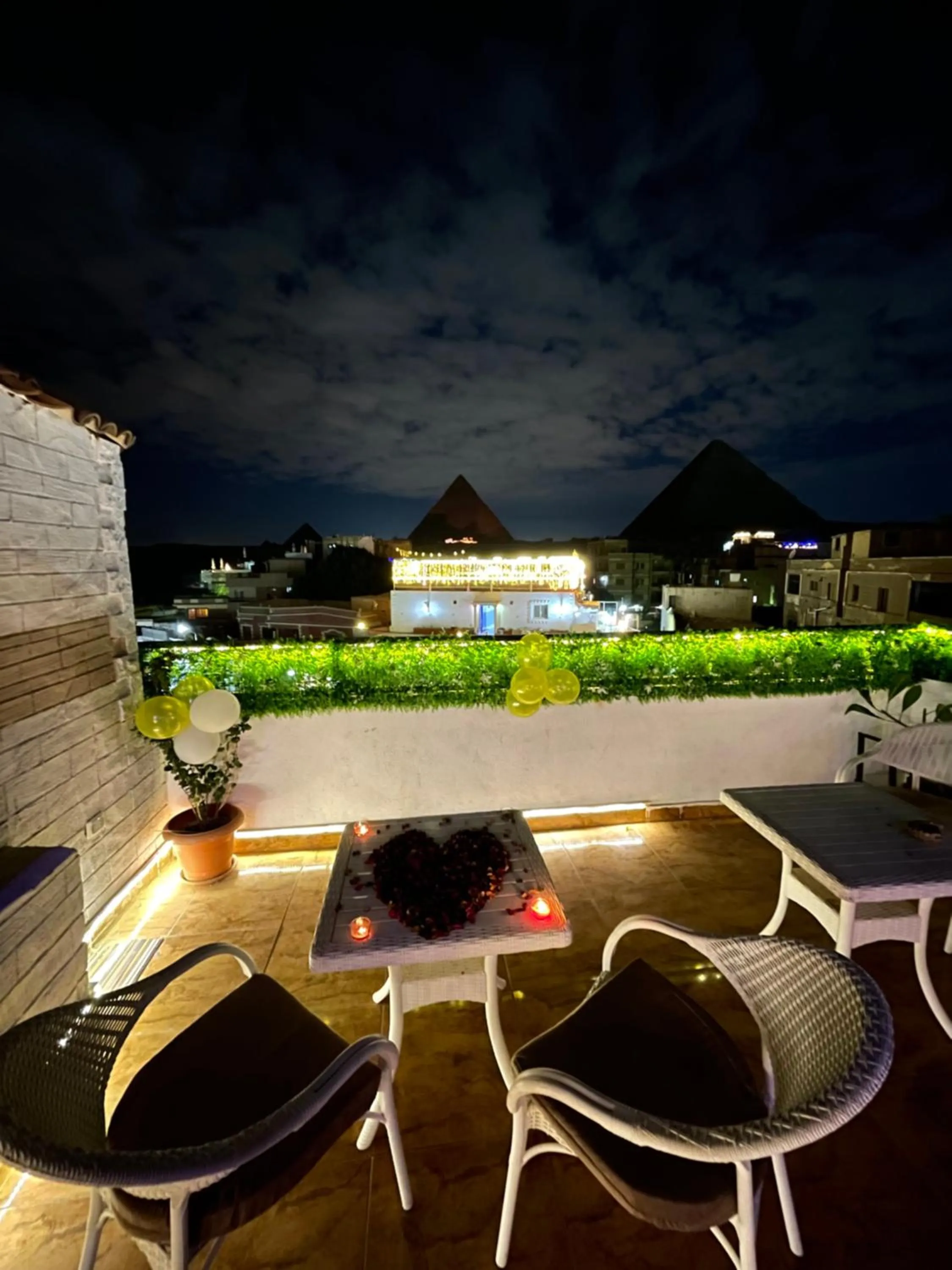 Dinner in Pyramids Top Inn