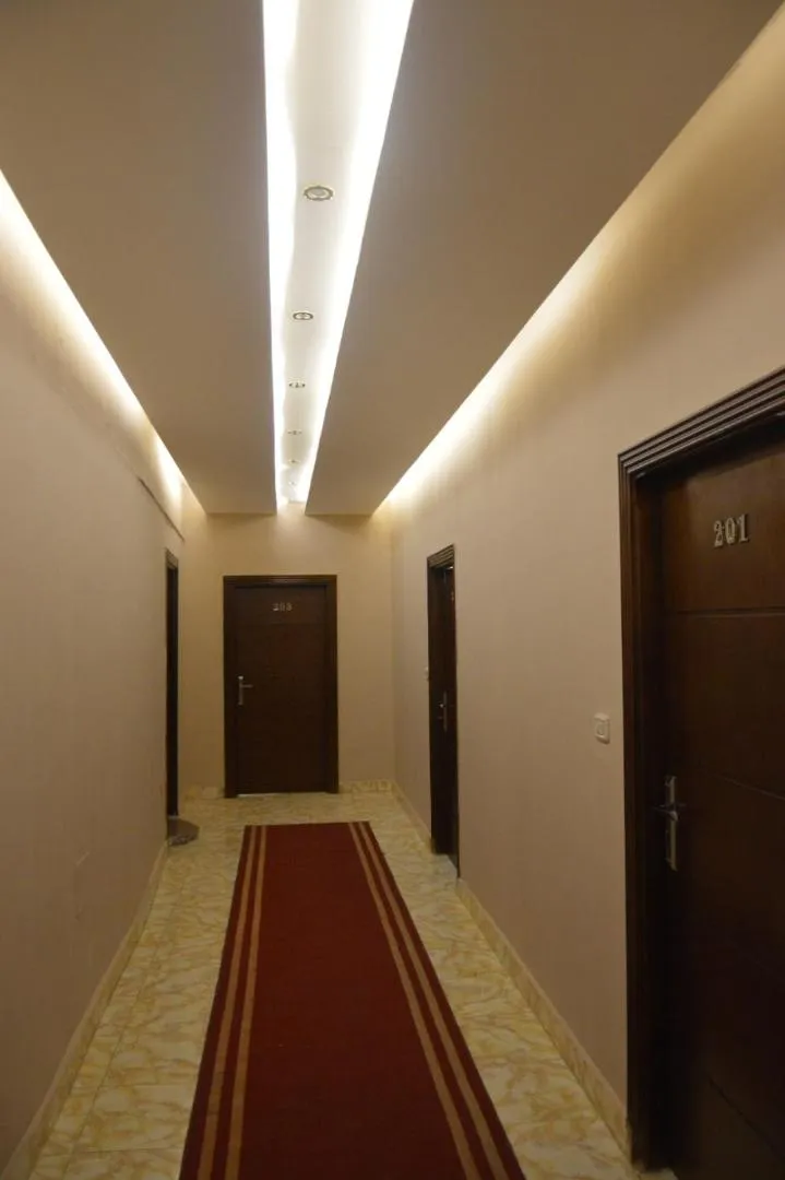 Property building in Pyramids Top Inn