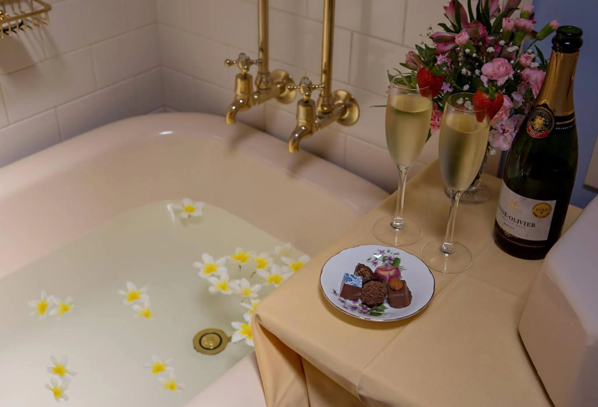 Bath in Maddies of Bolwarra