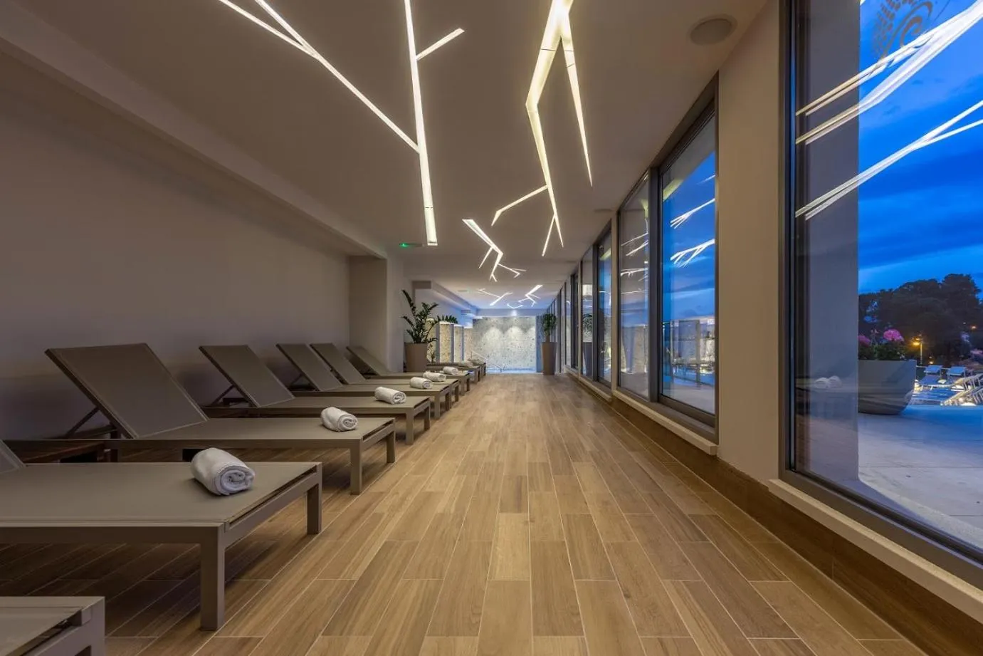 Swimming pool in Hotel Malin