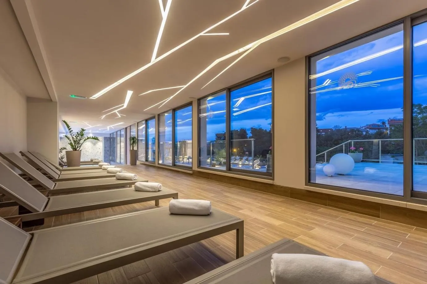 Swimming pool in Hotel Malin