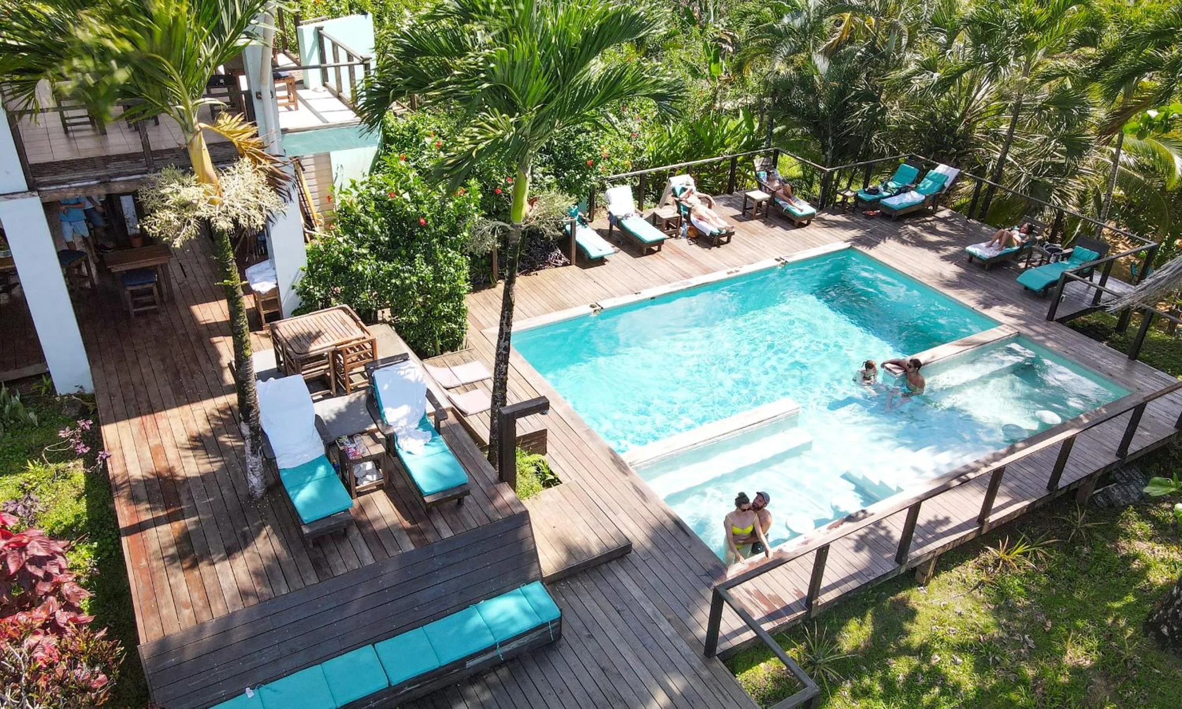 Day in Bird Island Bungalows