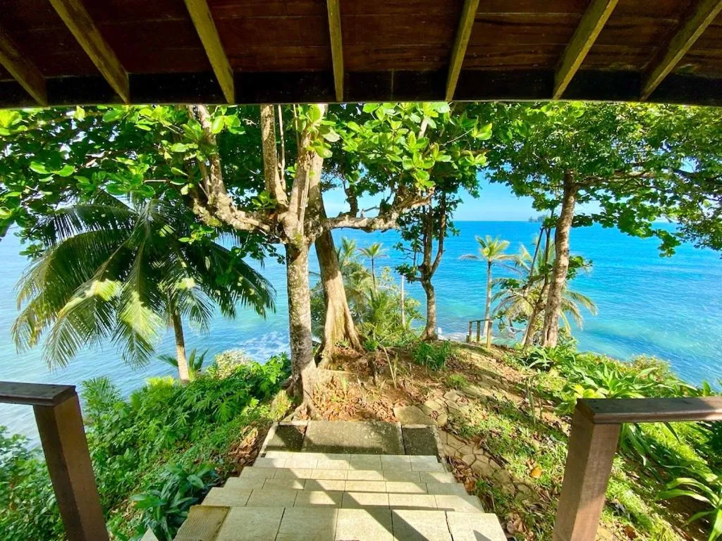 Natural landscape in Bird Island Bungalows