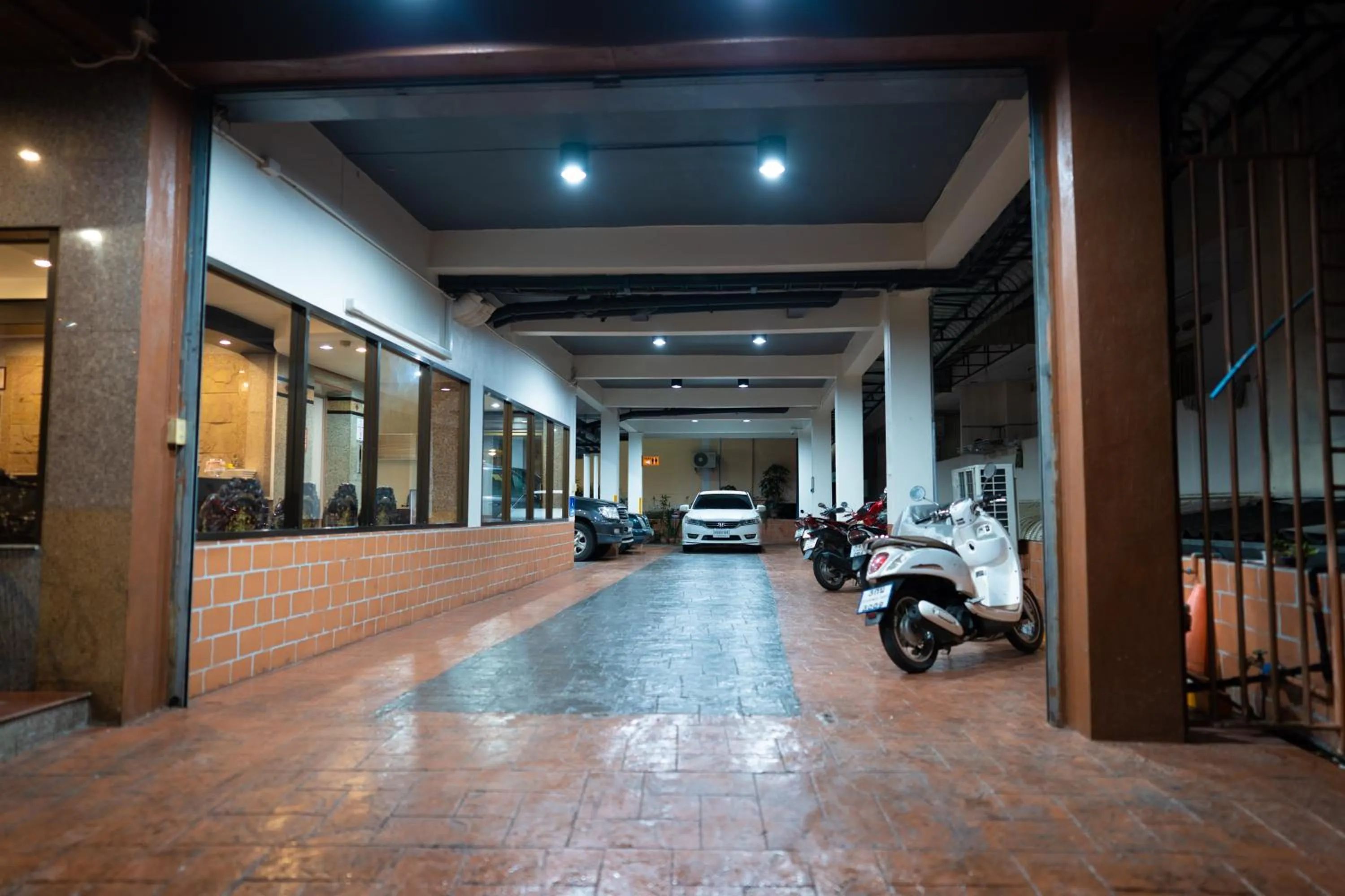 Facade/entrance in Betong Hello Hotel