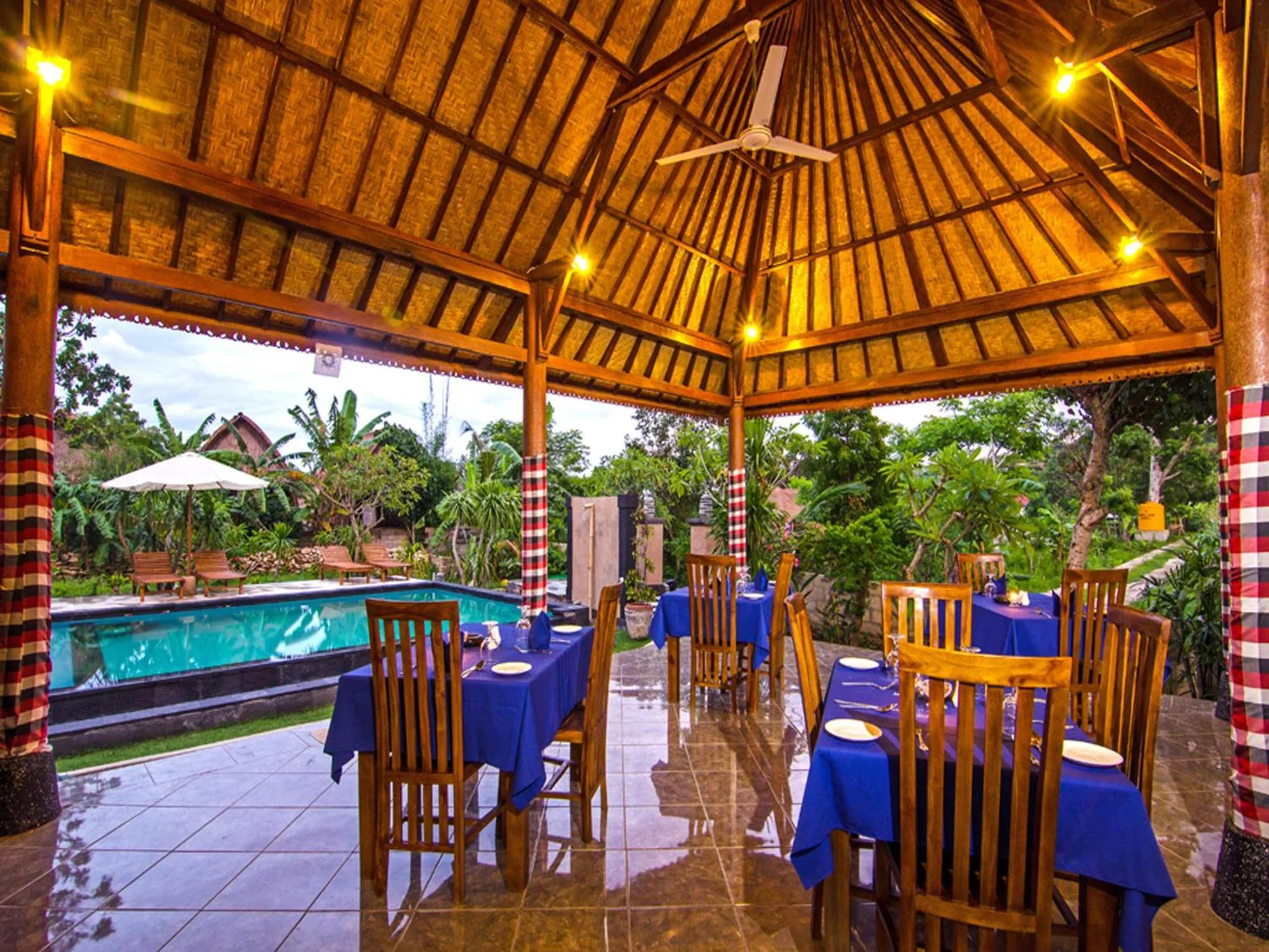 Restaurant/places to eat in Cassava Bungalow
