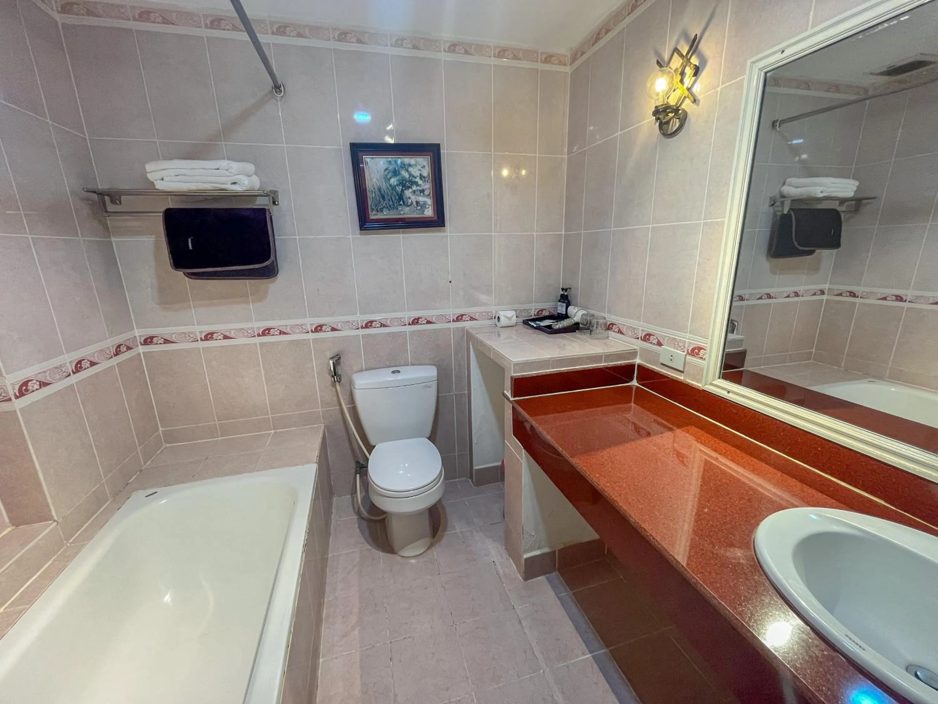 Bathroom in Hawaii Resort Phu Quoc