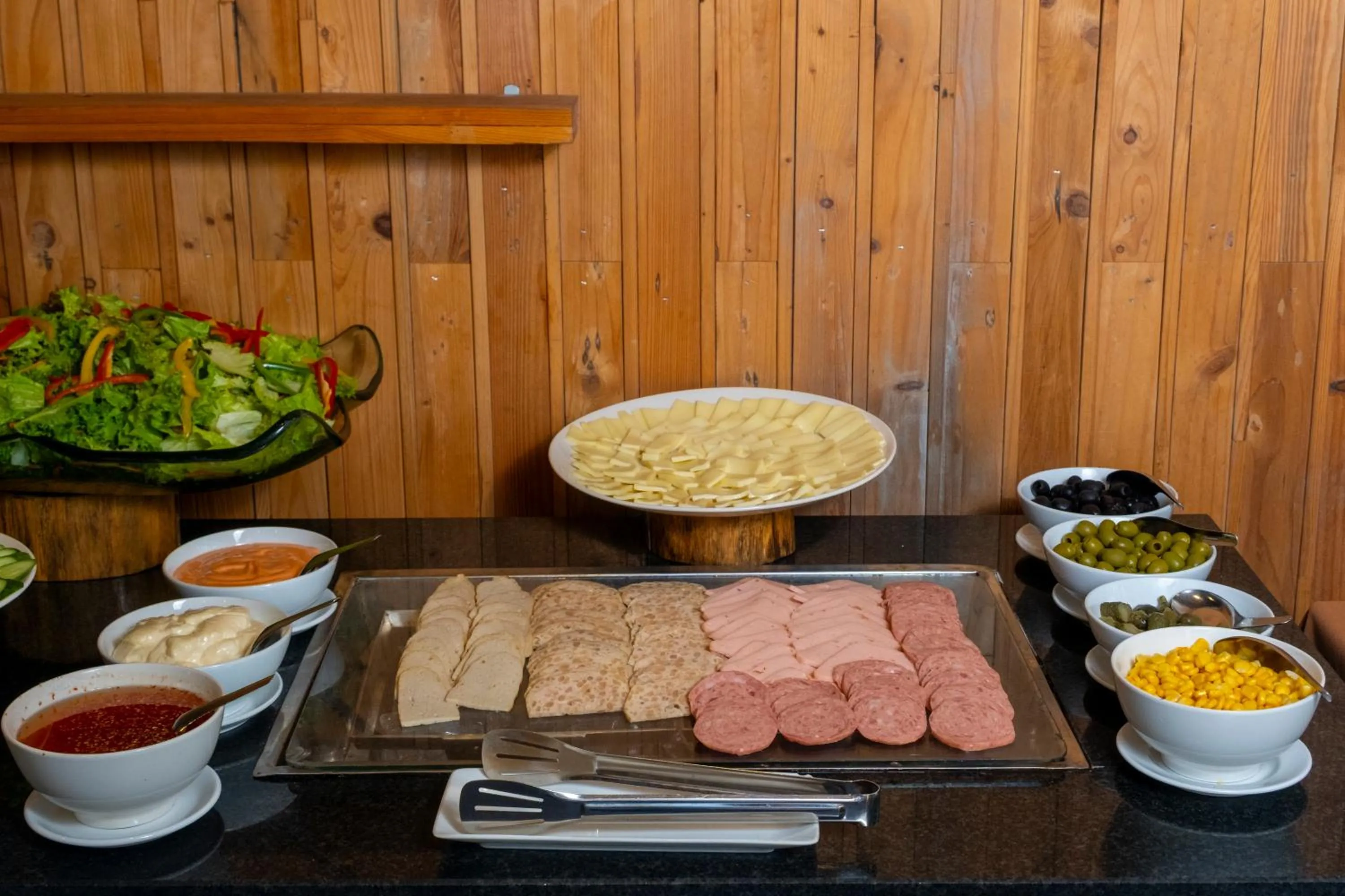 Breakfast in Hawaii Resort Phu Quoc