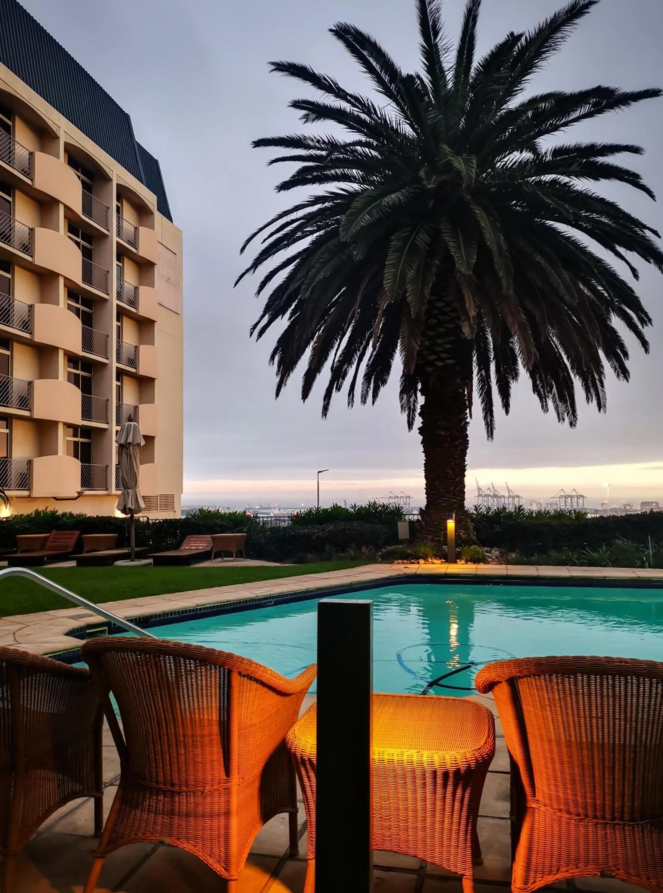 Balcony/Terrace in Garden Court Nelson Mandela Boulevard