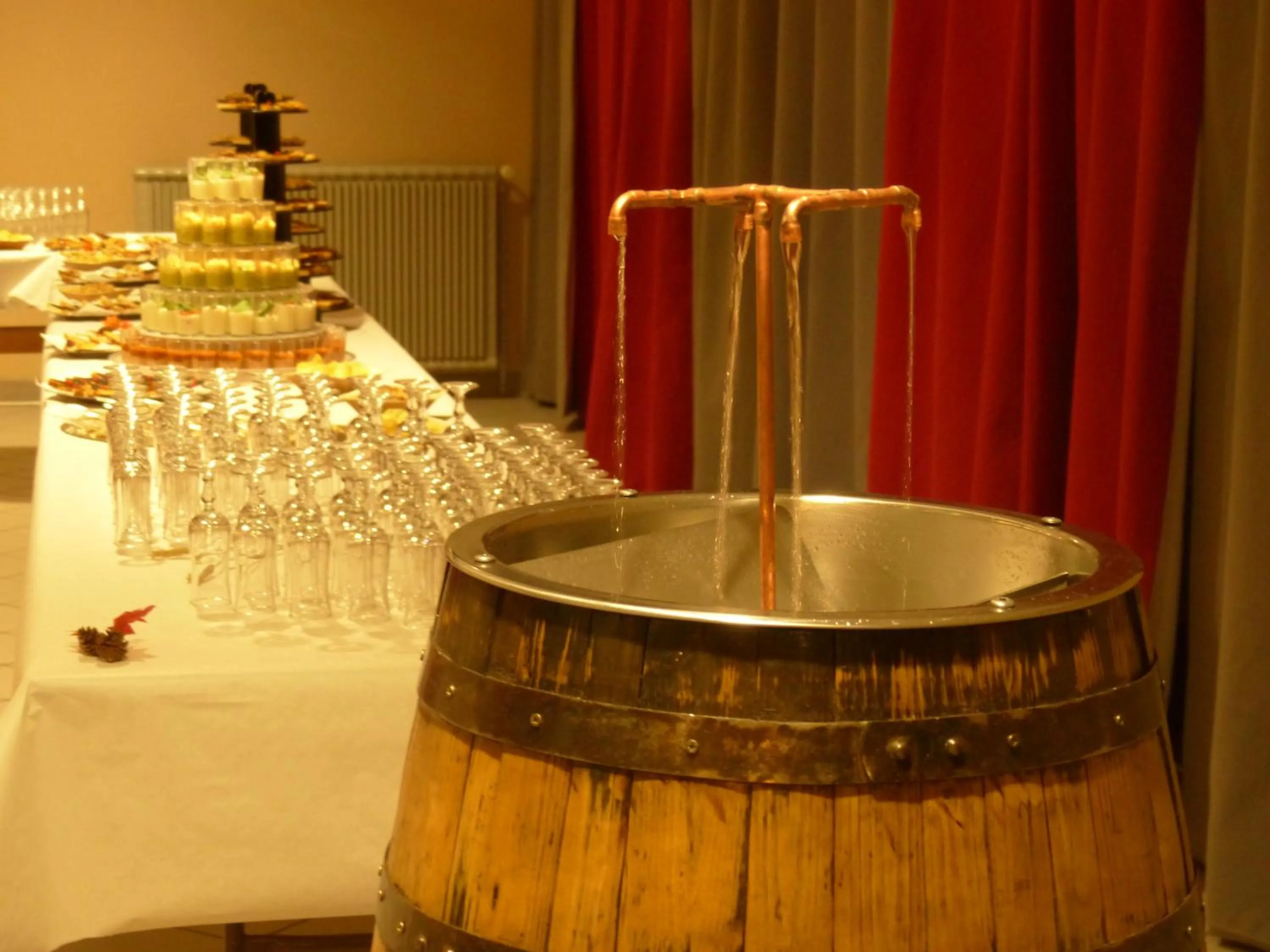 Restaurant/places to eat in Les Aveilles