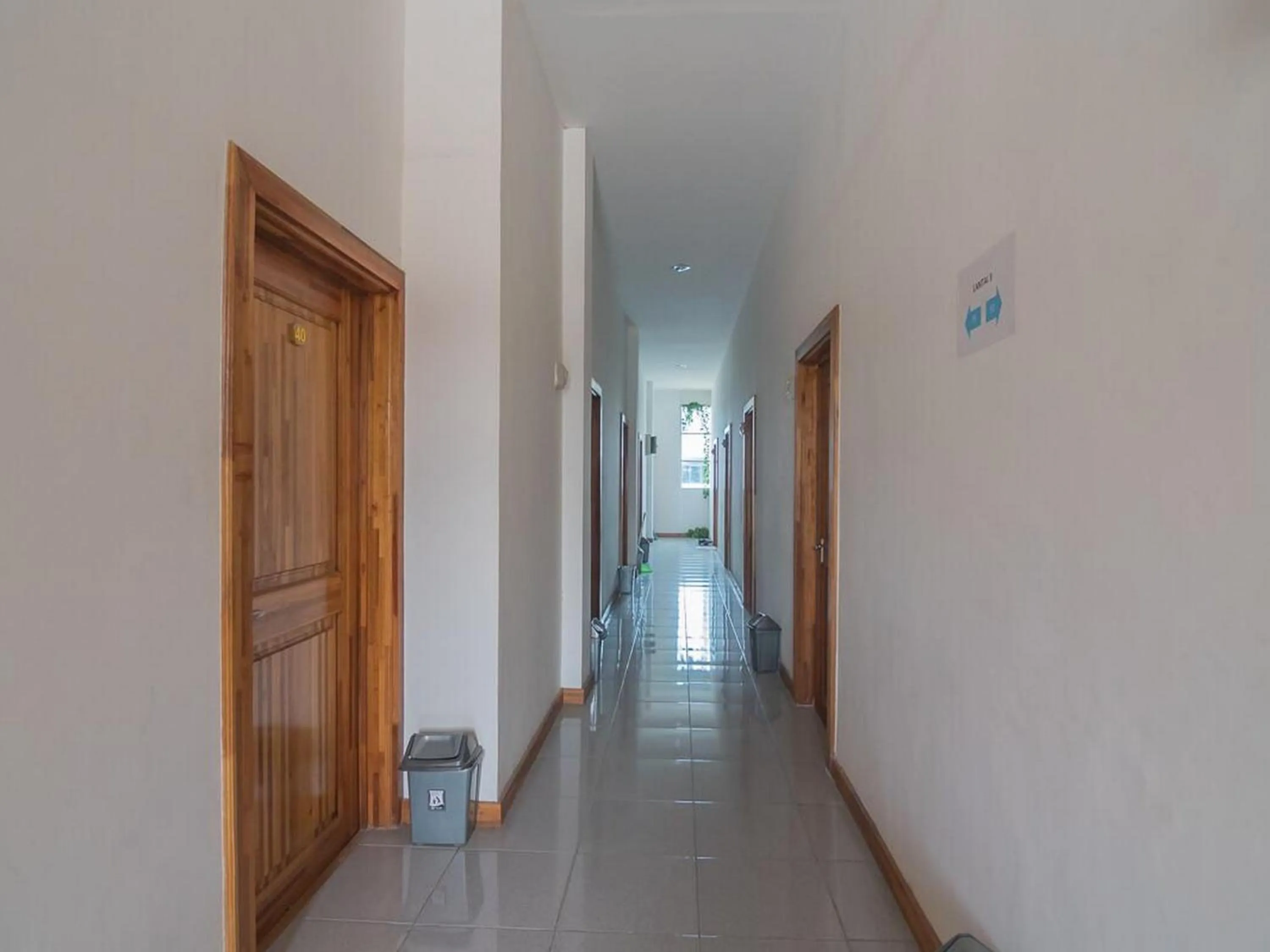 Property building in RedDoorz near Gajah Mada Pontianak