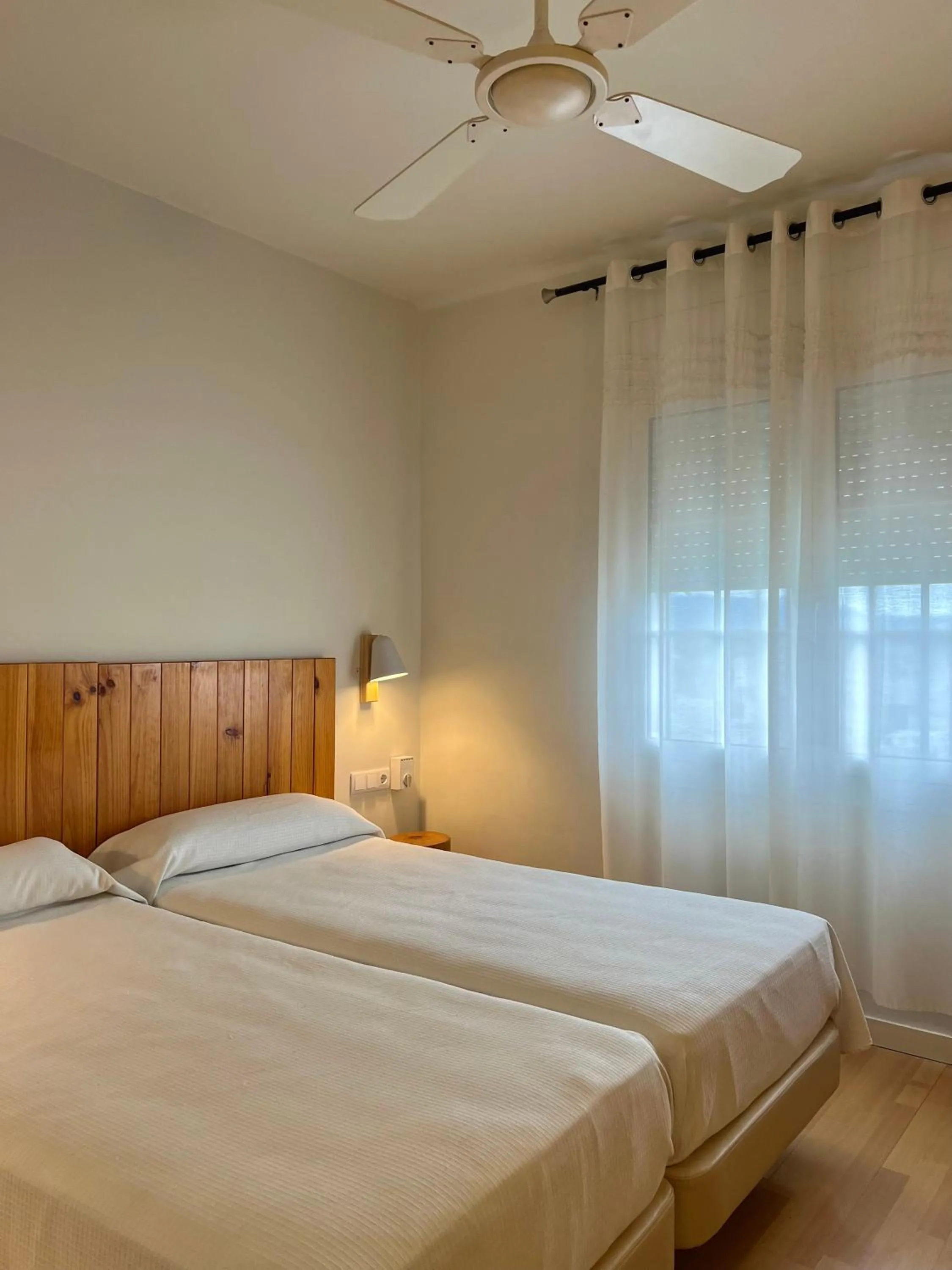 Bed in Hotel & Restaurant Figueres Parc