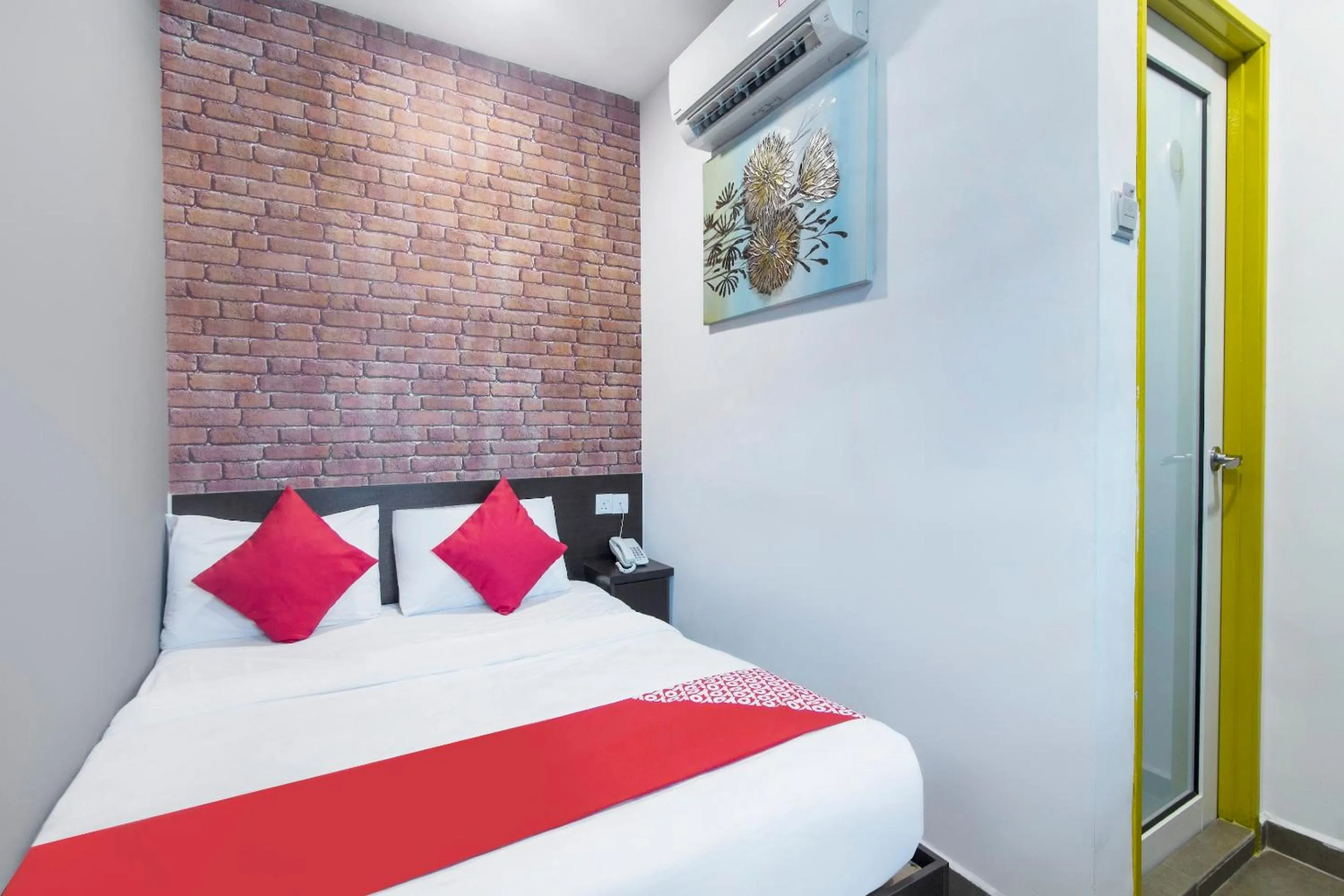 Bedroom in OYO 876 Hotel Sanctuary