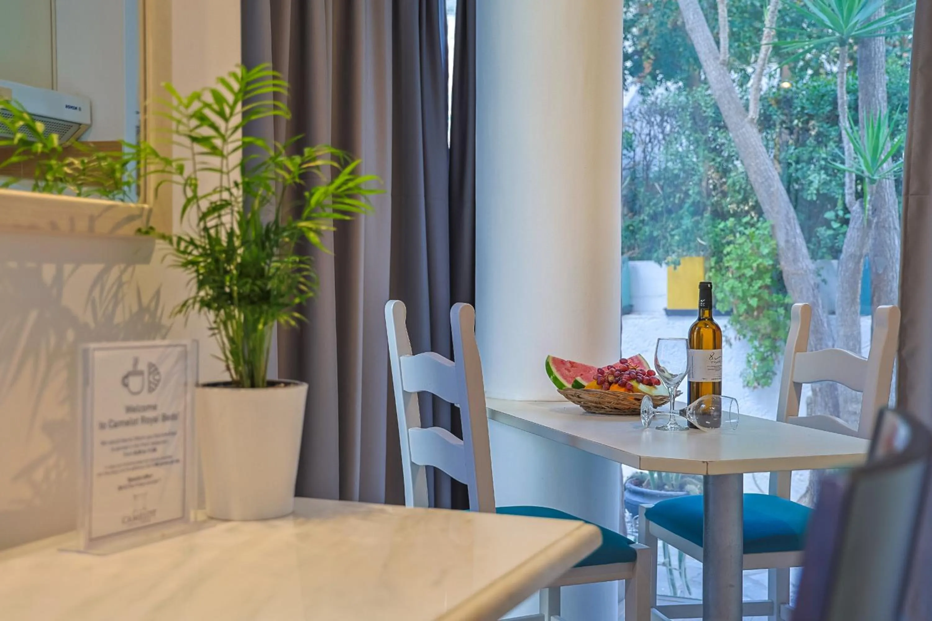 Decorative detail in Camelot Royal Beds by Estia